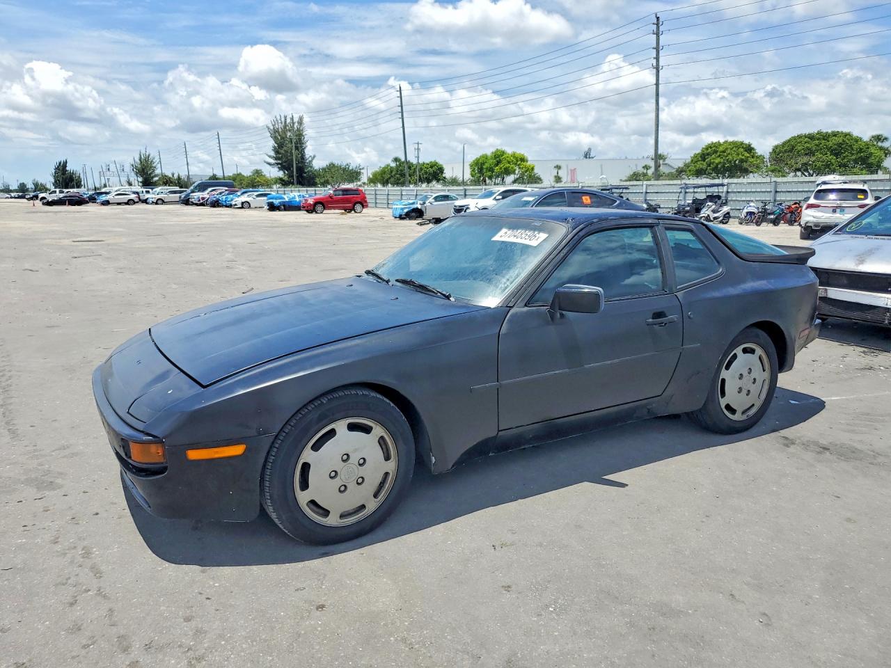1987 Porsche 944, VIN WP0AB0949HN475052 — Обычный износ