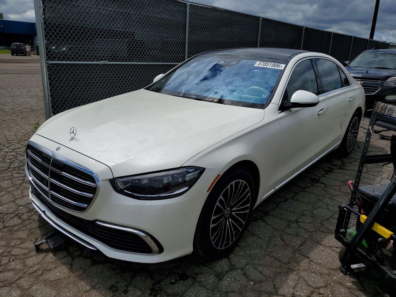2023 Mercedes-Benz S 580, VIN W1K6G7GB6PA169424 — Undercarriage