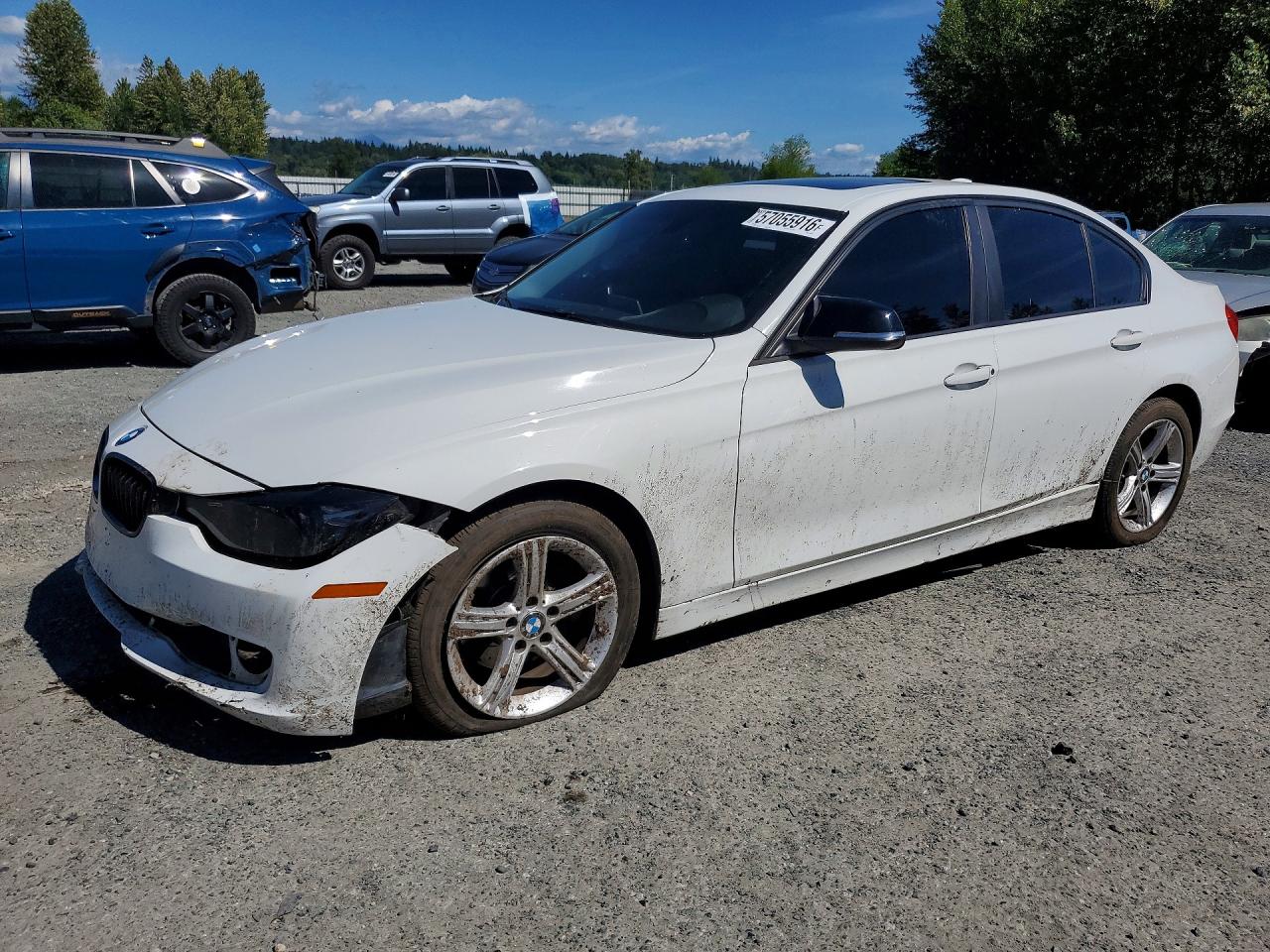 2015 BMW 3 Series 320i, VIN WBA3B1C59FK138070 — Front end