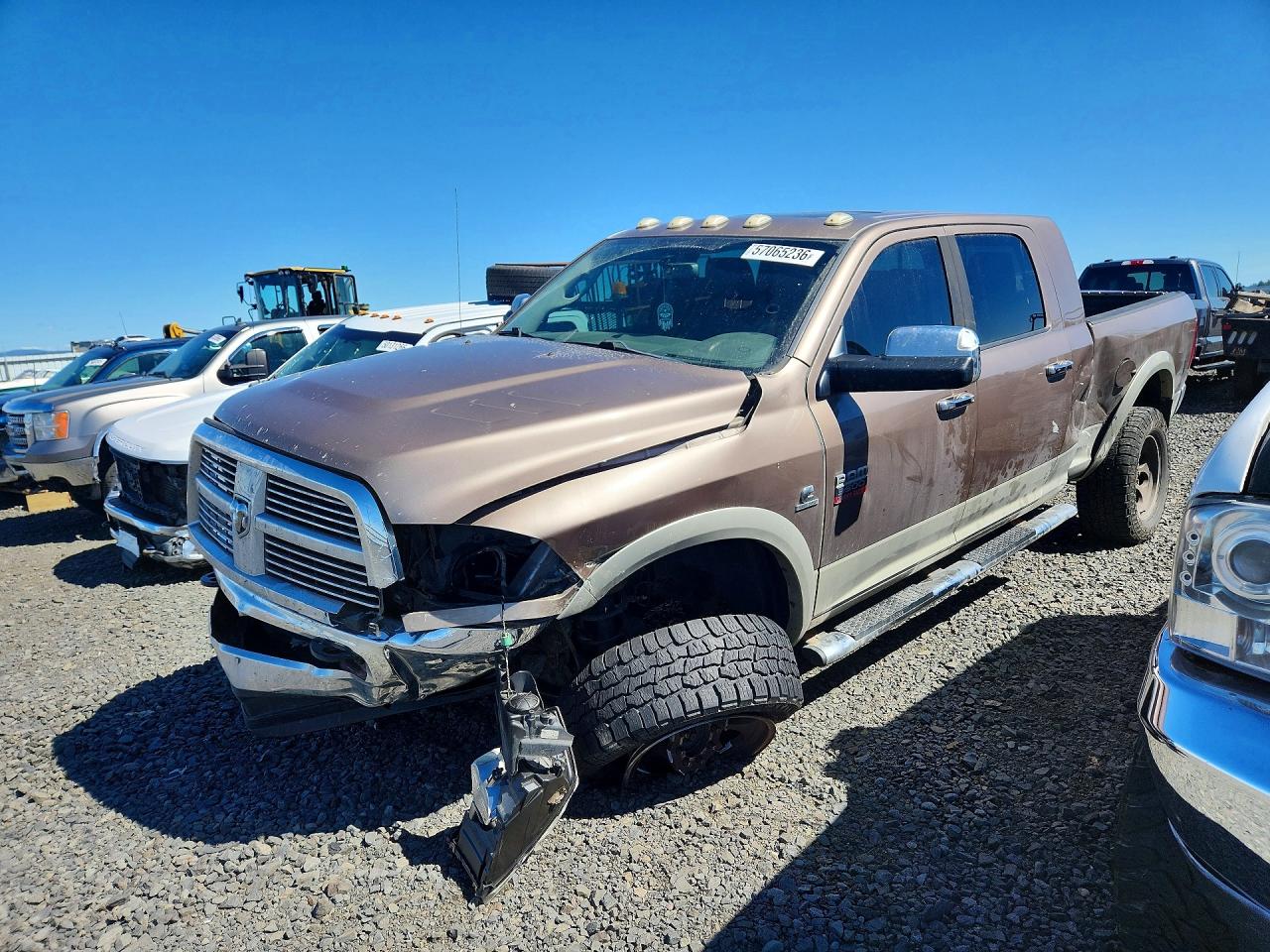 2010 Dodge 3500 Laramie, VIN 3D73Y3HL7AG111072 — Front end