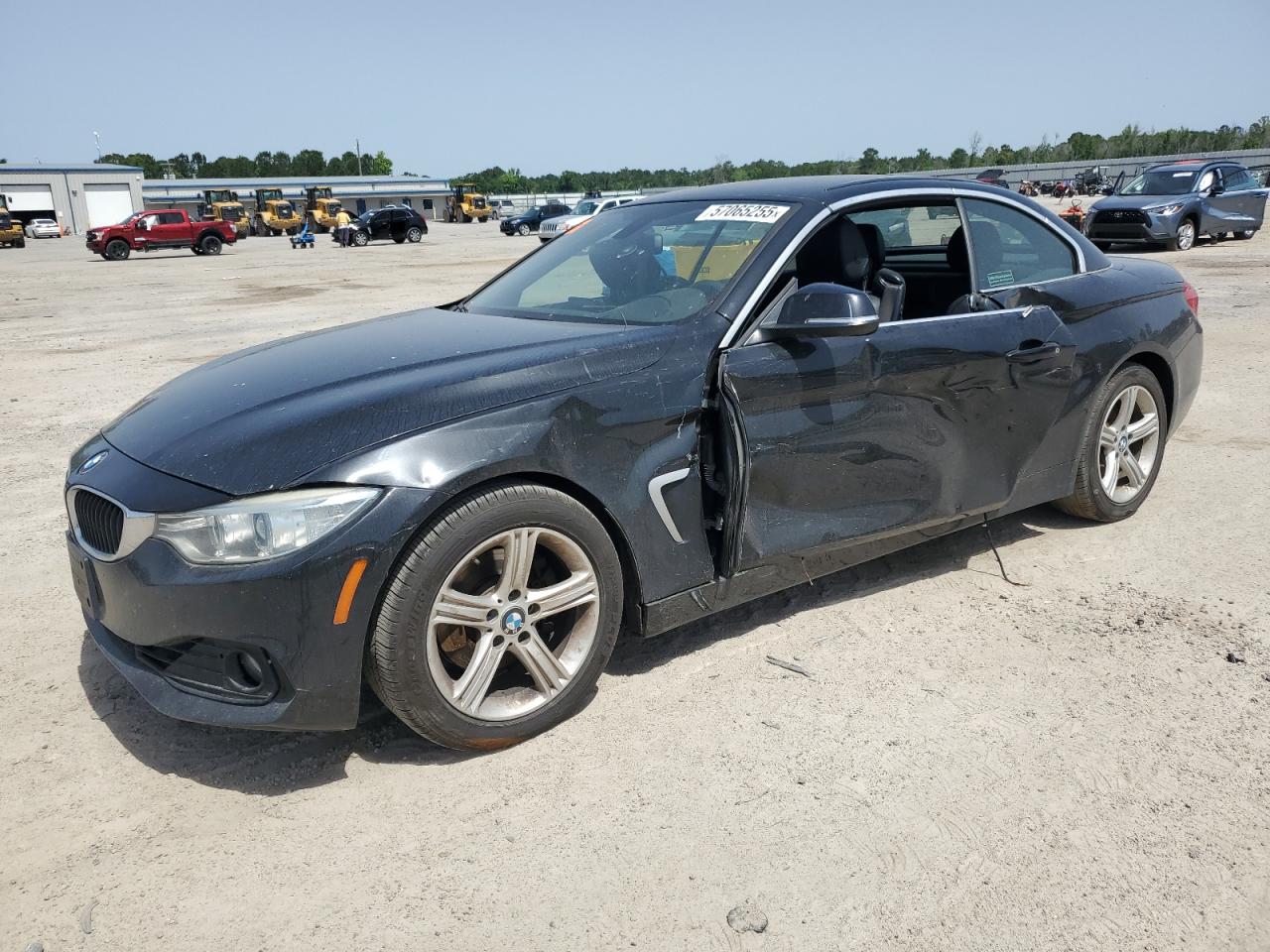 2015 BMW 4 Series 428i, VIN WBA3V7C59FP772282 — Side