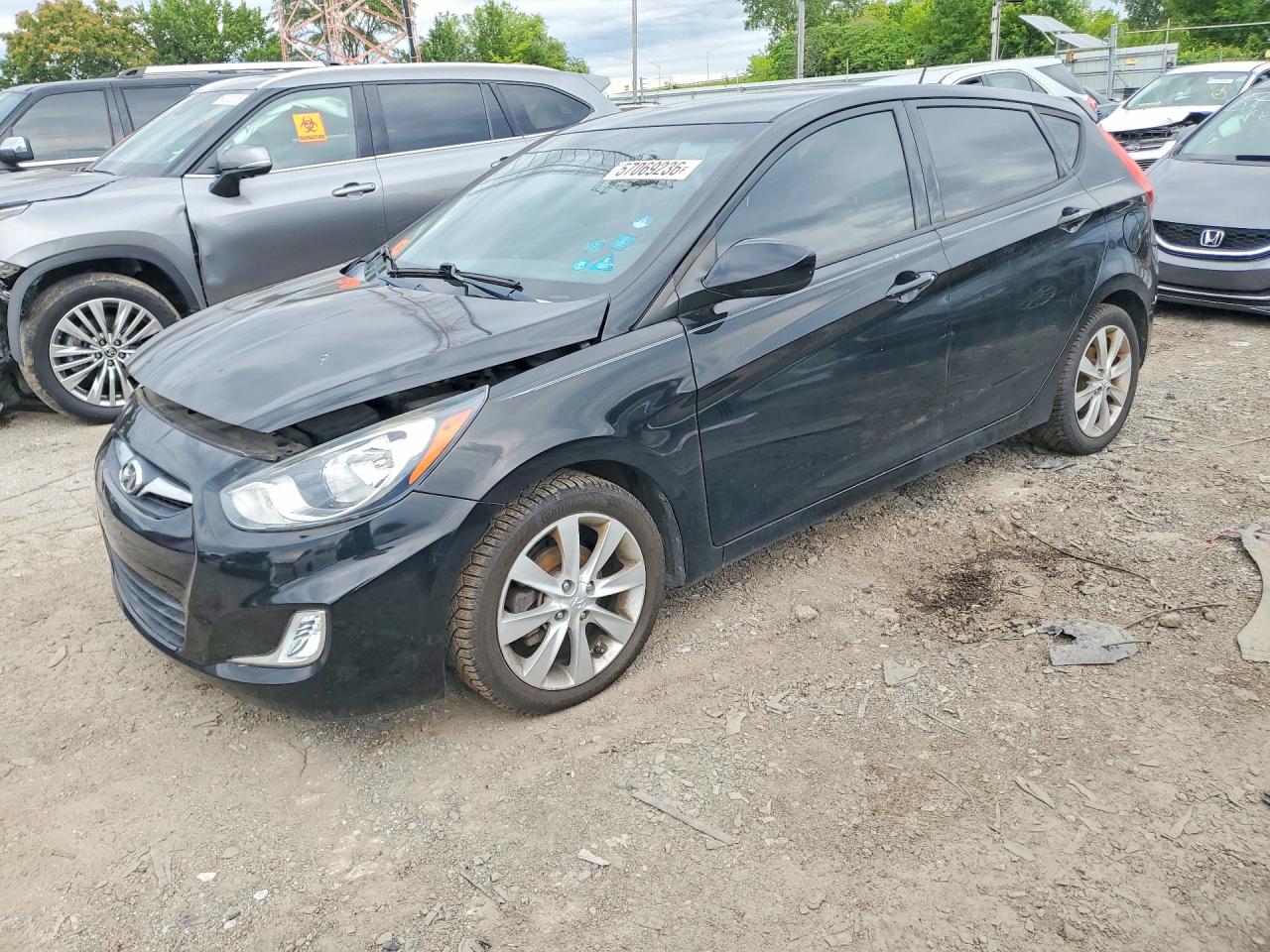 2012 Hyundai Accent SE, VIN KMHCU5AEXCU045013 — Front end