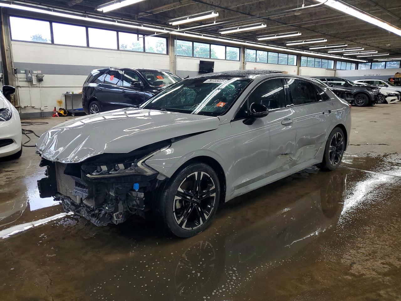 2023 Kia K5 GT-Line, VIN 5XXG64J22PG174763 — Front end