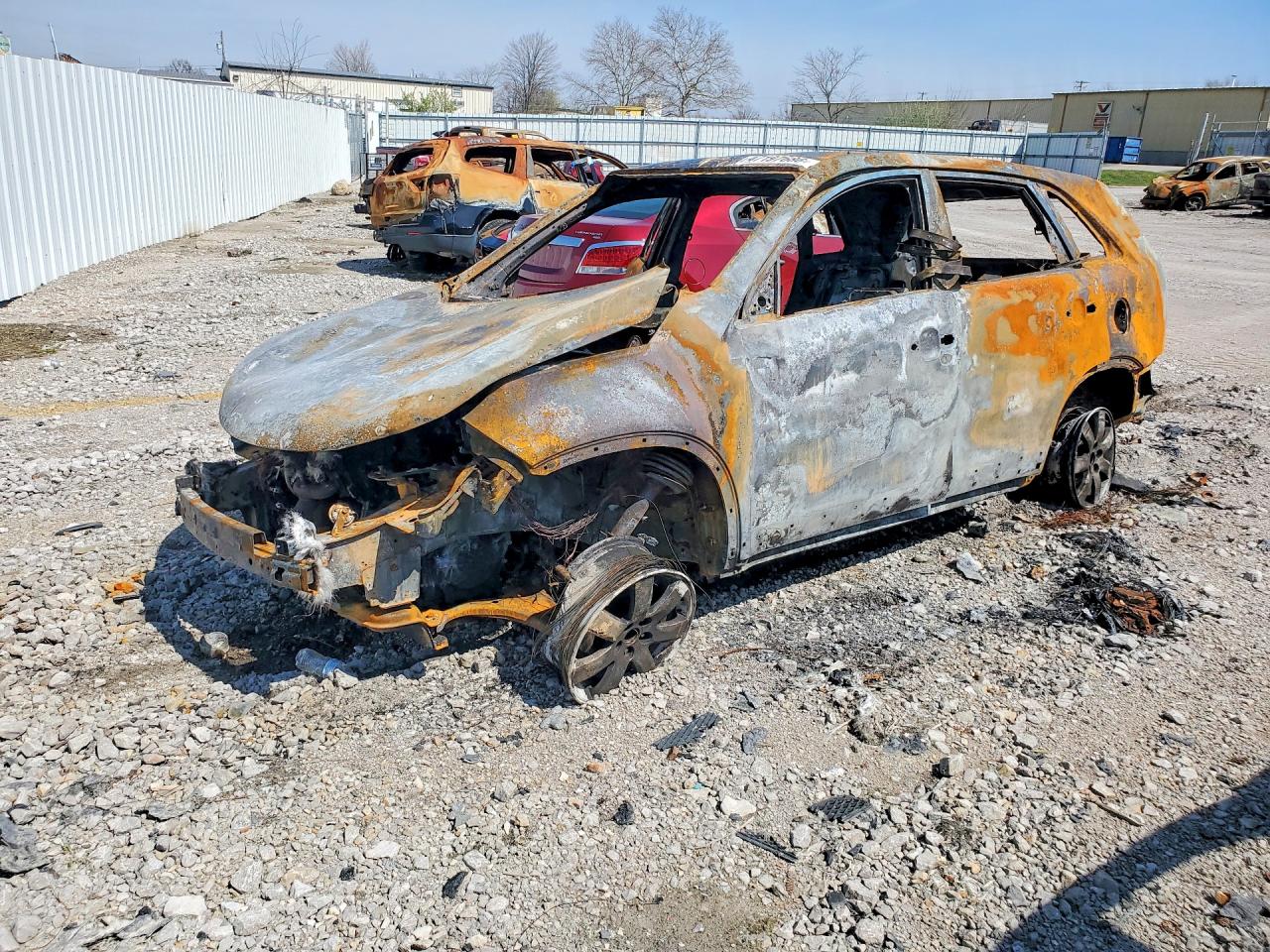 2013 Kia Sorento LX, VIN 5XYKT4A26DG420501 — Burn