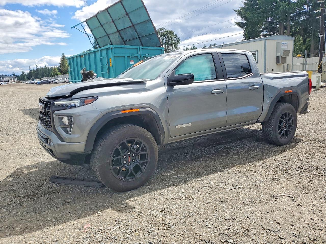 2025 GMC Canyon 4WD Elevation, VIN 1GTP2BEK4S1232001 — Front end