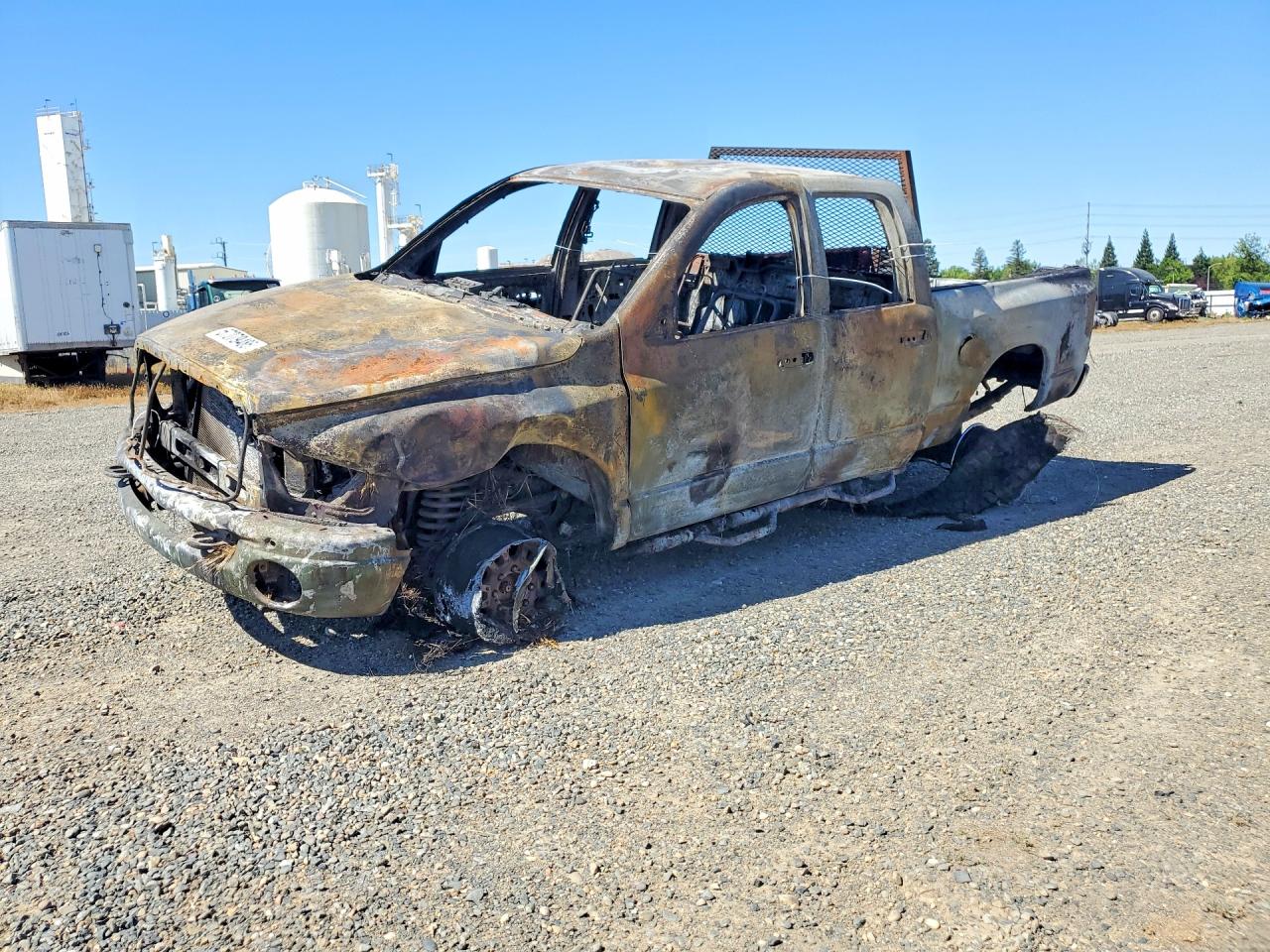 2005 Dodge 2500 SLT, VIN 3D7KS28CX5G723103 — Burn
