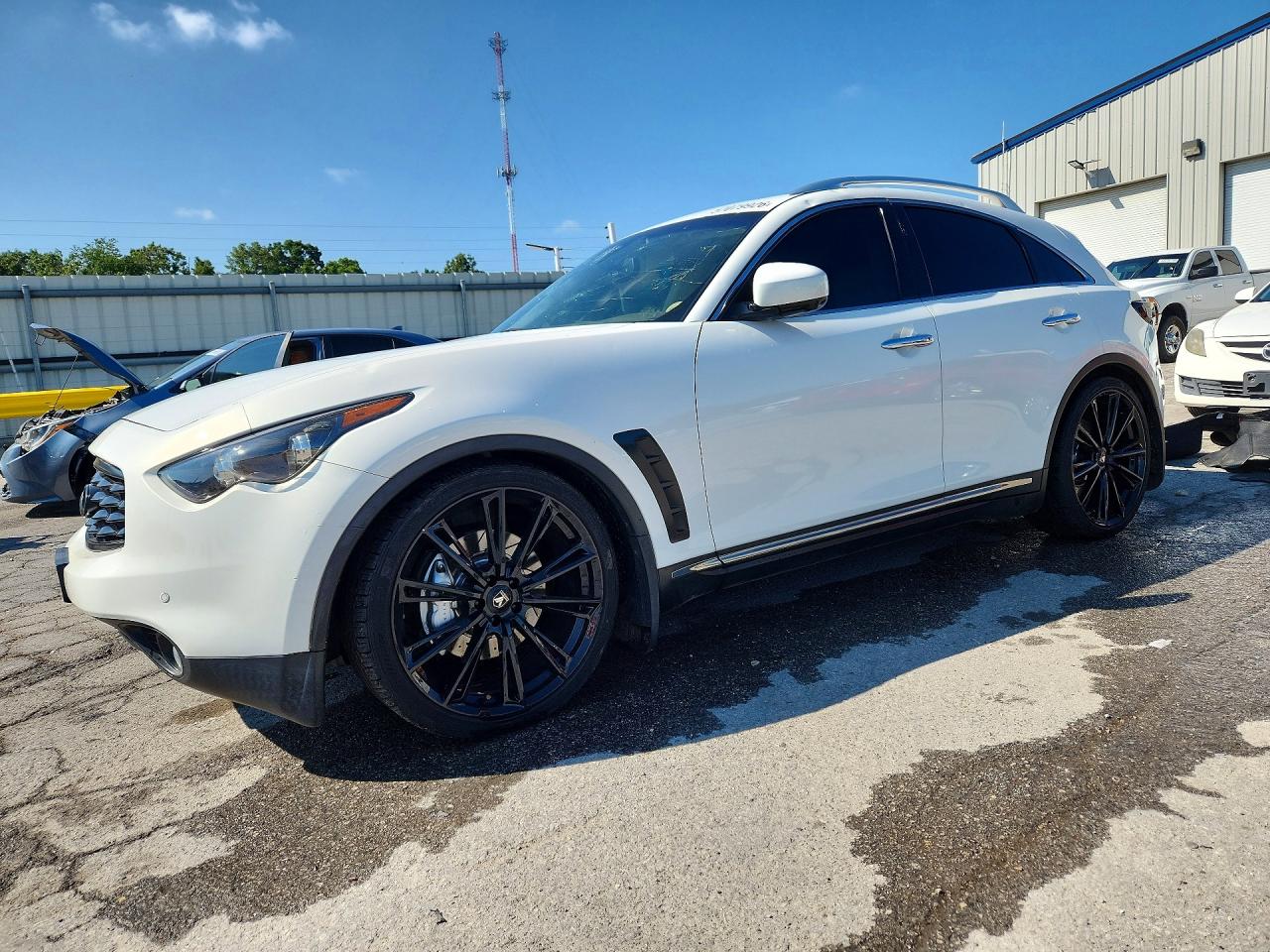 2009 Infiniti FX, VIN JNRBS18W49M201620 — Град