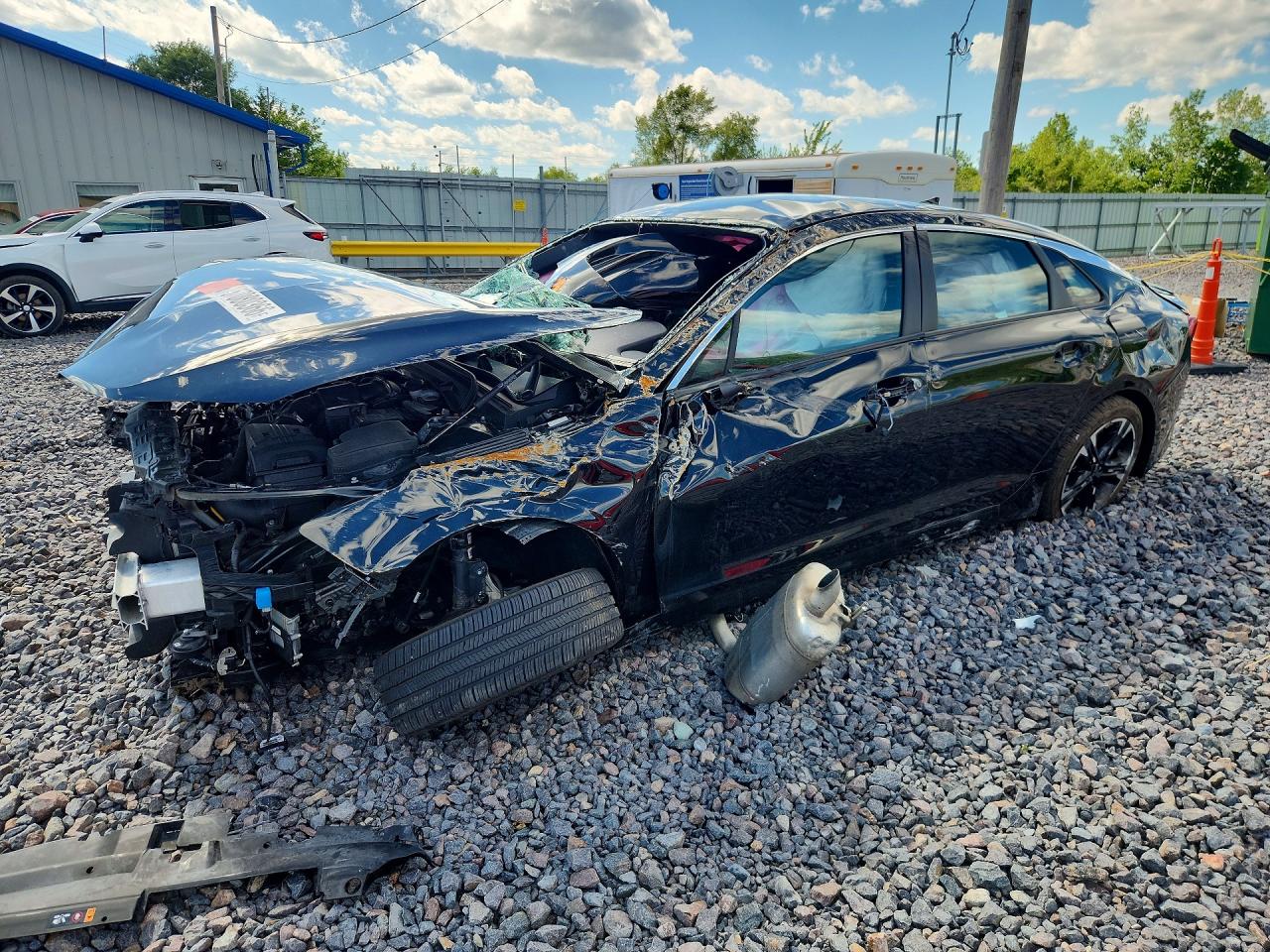 2022 Kia K5 GT-Line, VIN 5XXG64J2XNG144892 — Front end