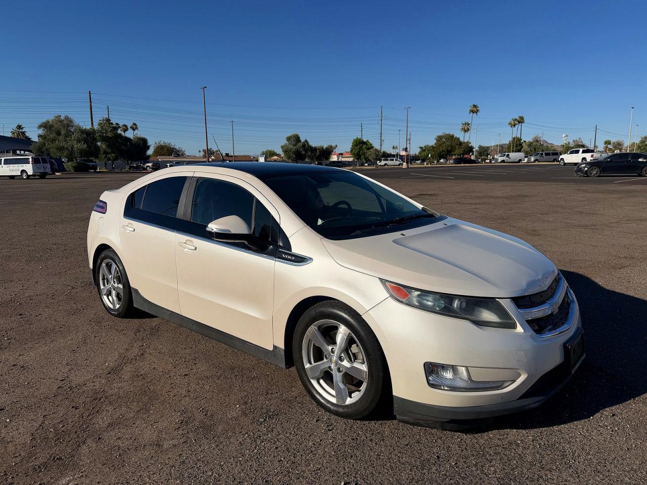 2011 Chevrolet Volt, VIN 1G1RC6E41BU101856 — Minor dents and scratches
