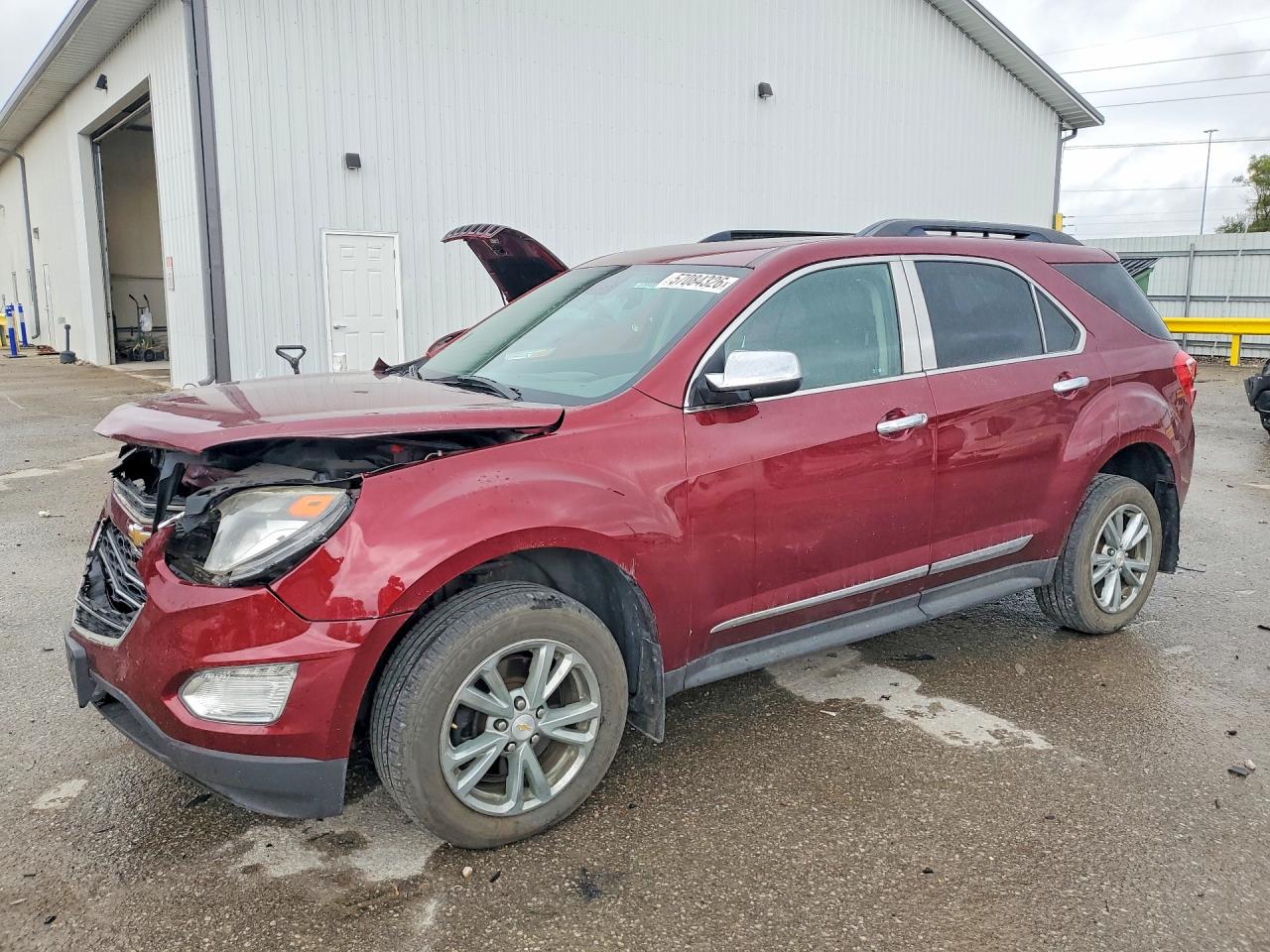 2017 Chevrolet Equinox LT, VIN 2GNFLFE30H6250856 — Front end
