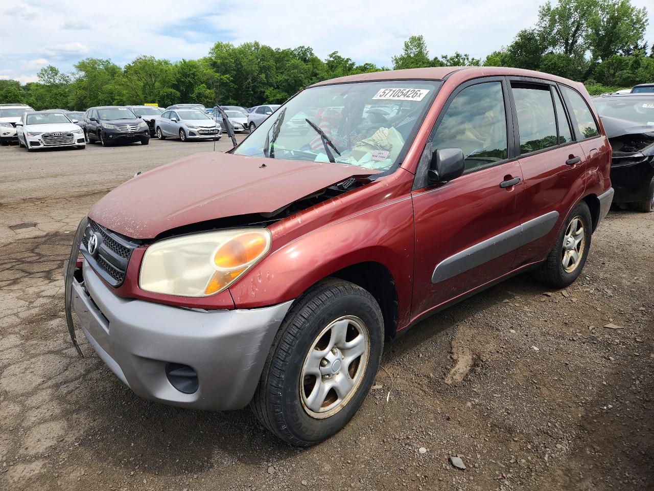2005 Toyota RAV4, VIN JTEHD20V550071082 — Front end