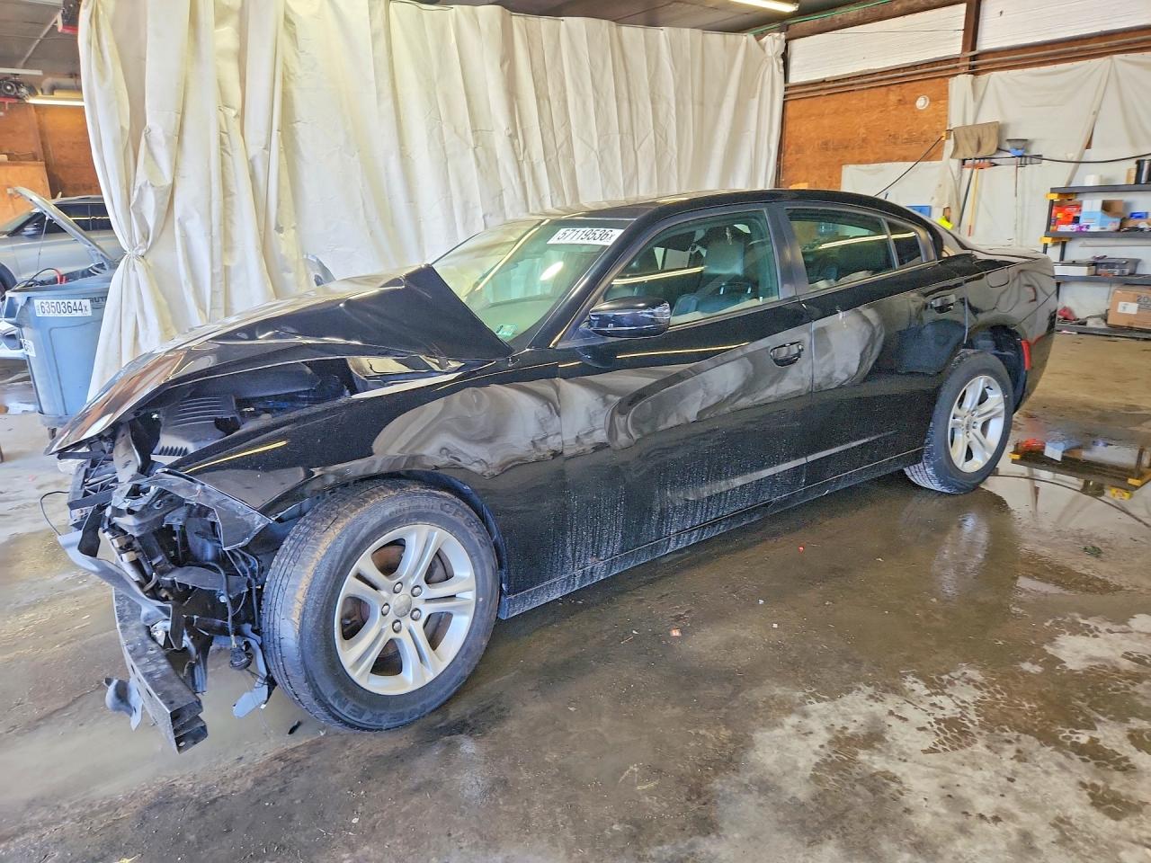 2021 Dodge Charger SXT, VIN 2C3CDXBG6MH514963 — Front end