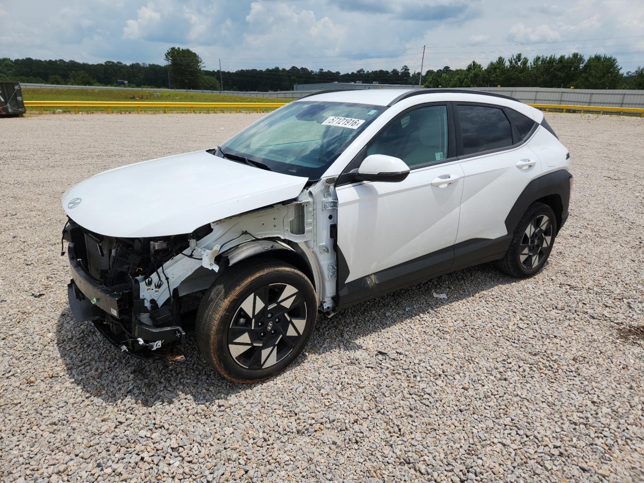 2025 Hyundai Kona SEL Convenience, VIN KM8HC3AB6SU221198 — Front end