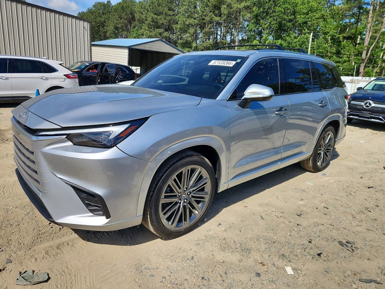 2025 Lexus TX 350 Premium, VIN 5TDAAAB68SS042490 — Rear end