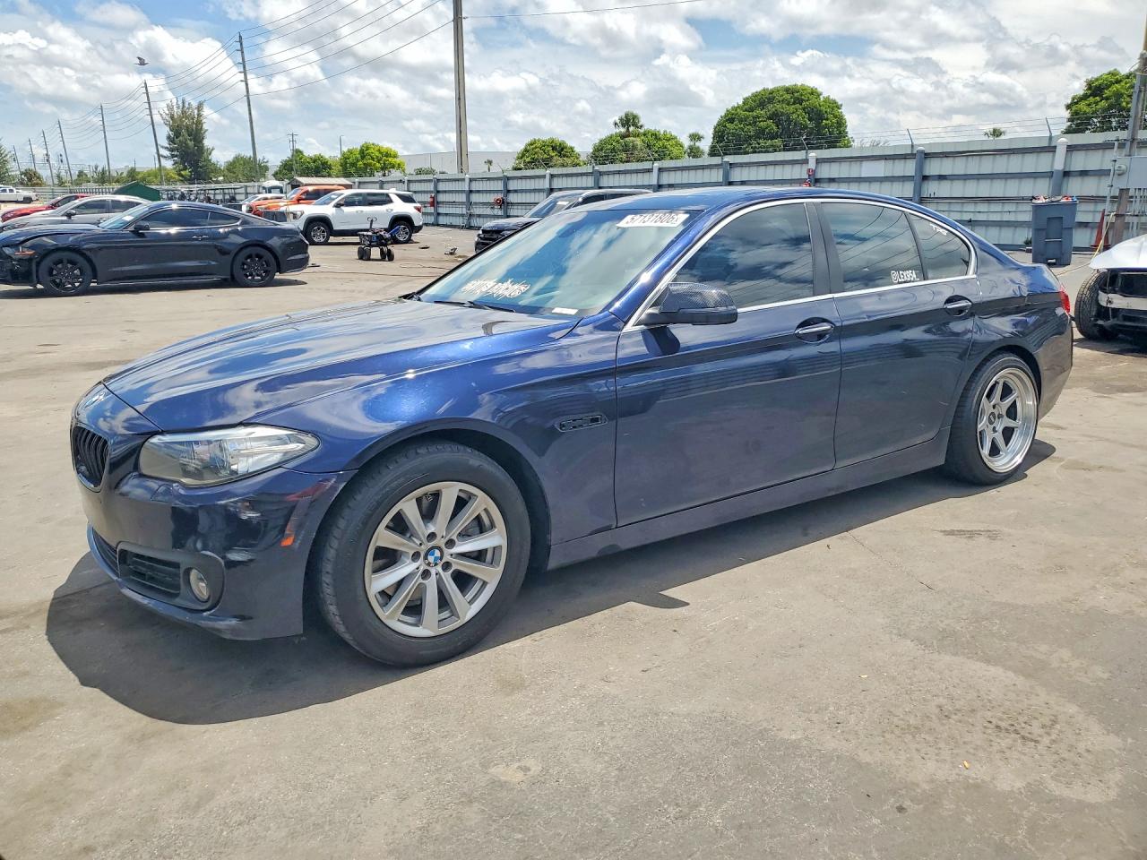 2016 BMW 5 Series 528i, VIN WBA5A5C53GG352494 — Undercarriage