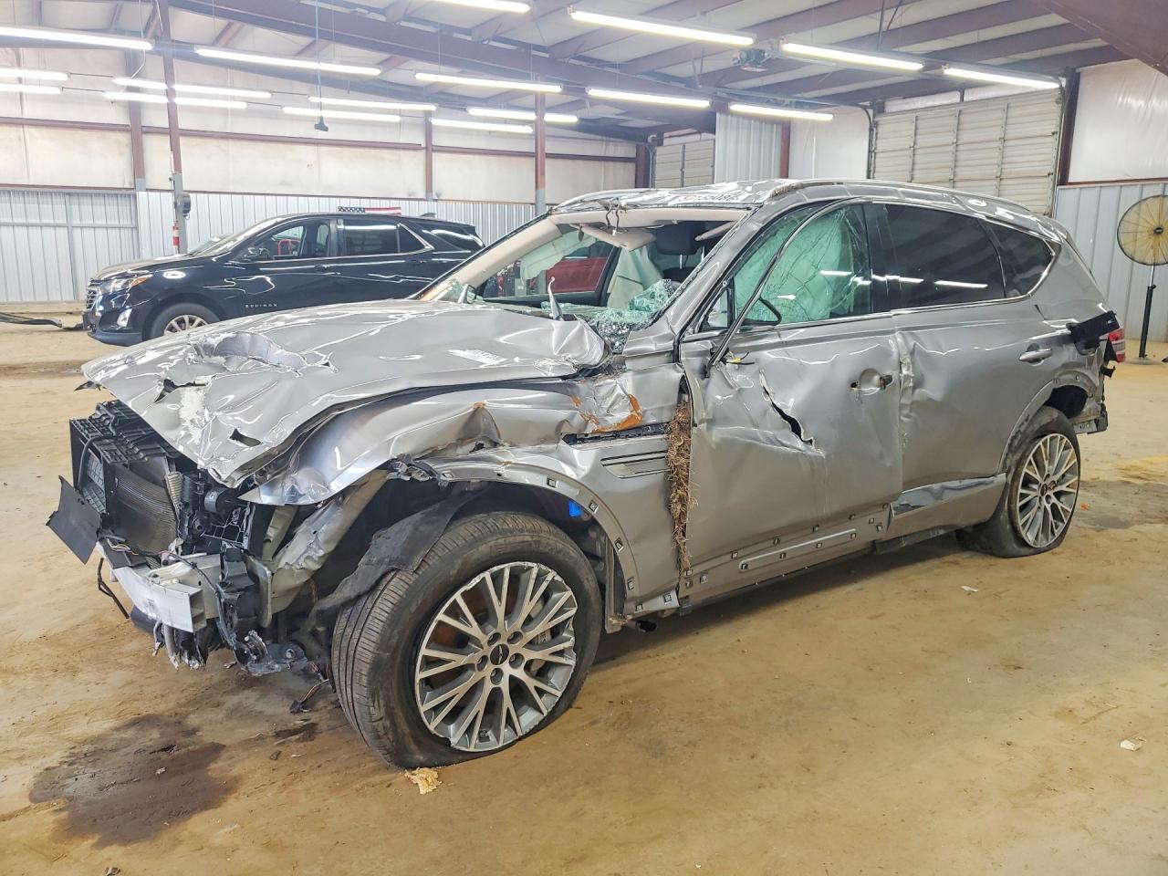 2025 Genesis GV80 Standard, VIN KMUHFESB2SU240186 — Rollover
