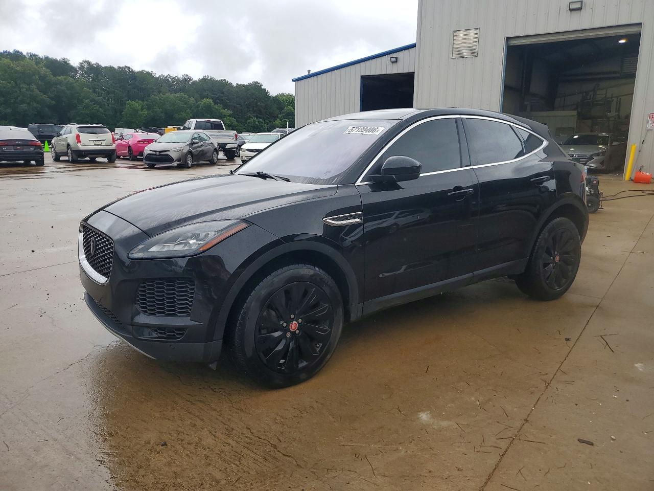 2018 Jaguar E-Pace SE, VIN SADFP2FX0J1Z12505 — Minor dents and scratches