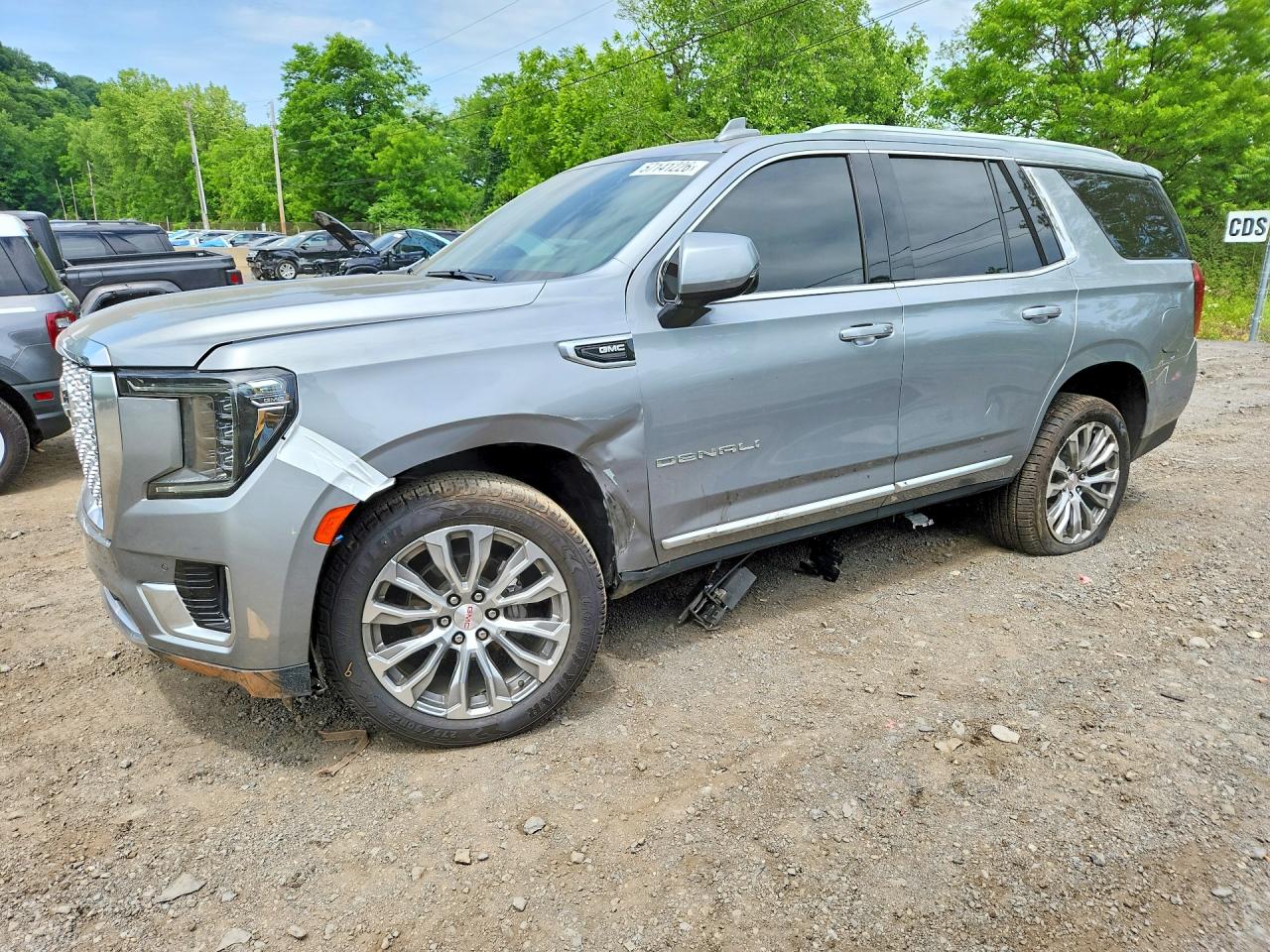 2024 GMC Yukon Denali, VIN 1GKS2DKL1RR227180 — Front end