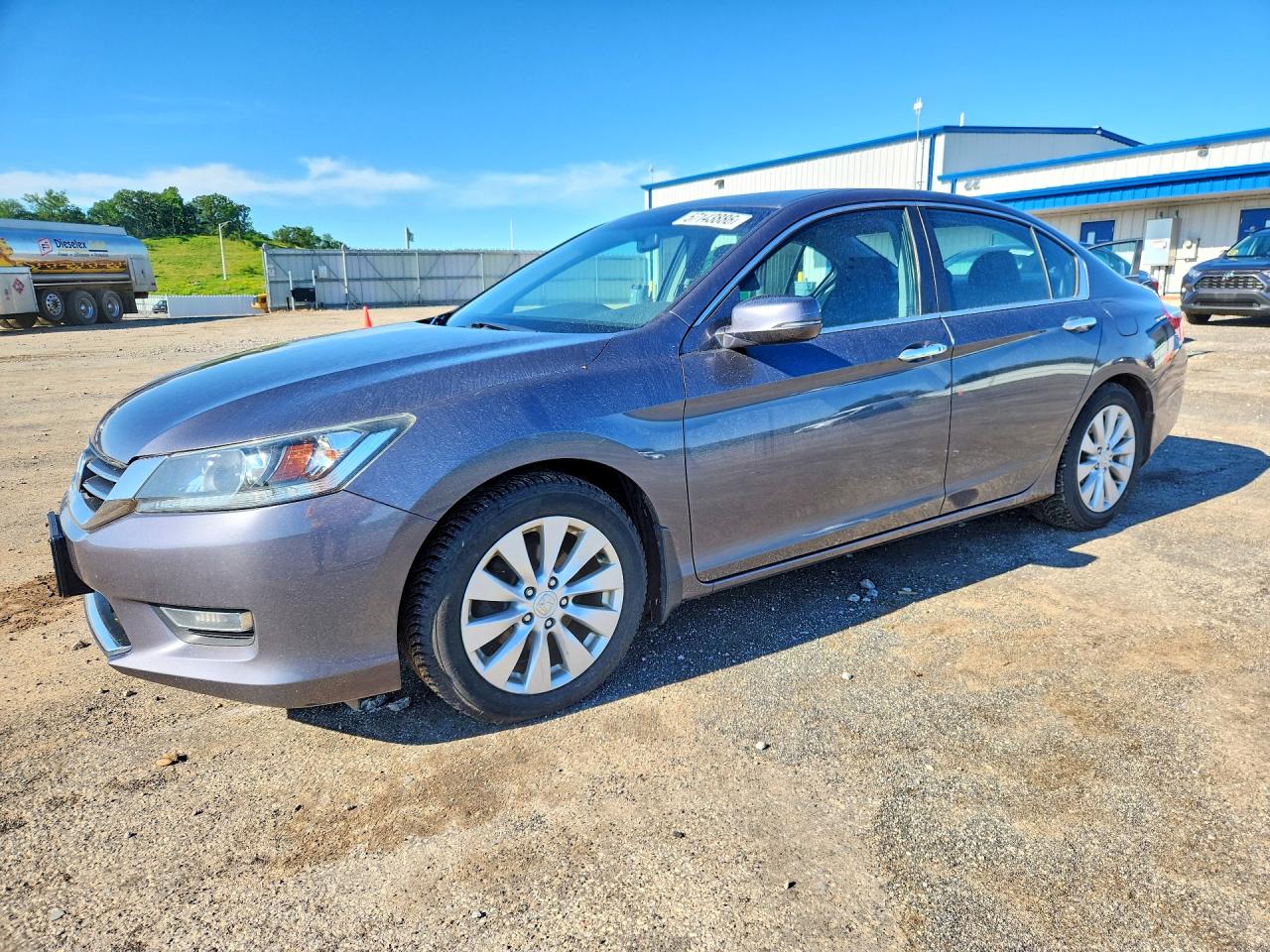 2013 Honda Accord EX, VIN 1HGCR2F75DA207309 — Undercarriage