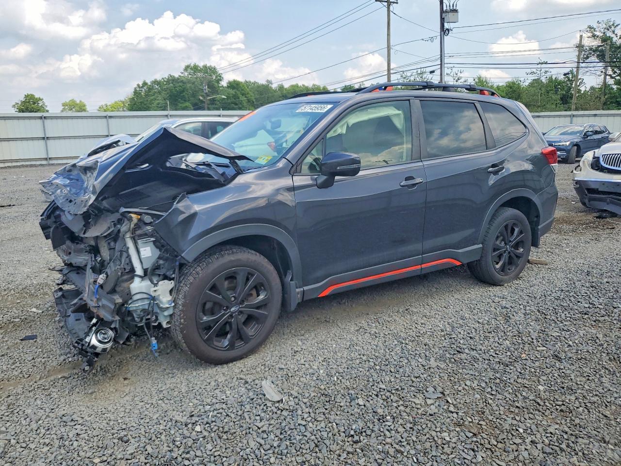 2019 Subaru Forester Special Sports, VIN JF2SKAKC5KH510298 — Перед
