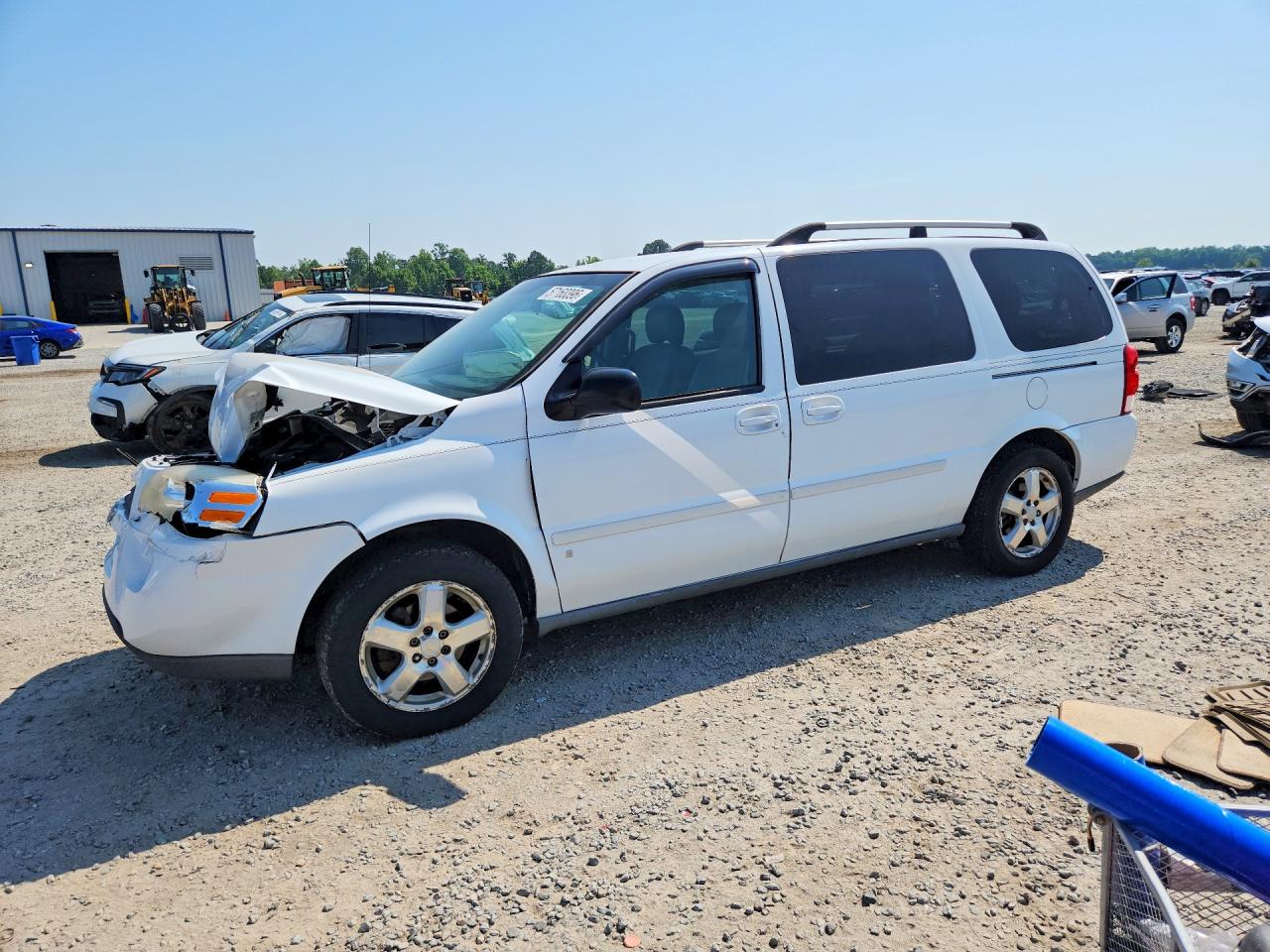 2008 Chevrolet Uplander 1LT, VIN 1GNDV33168D154586 — Front end