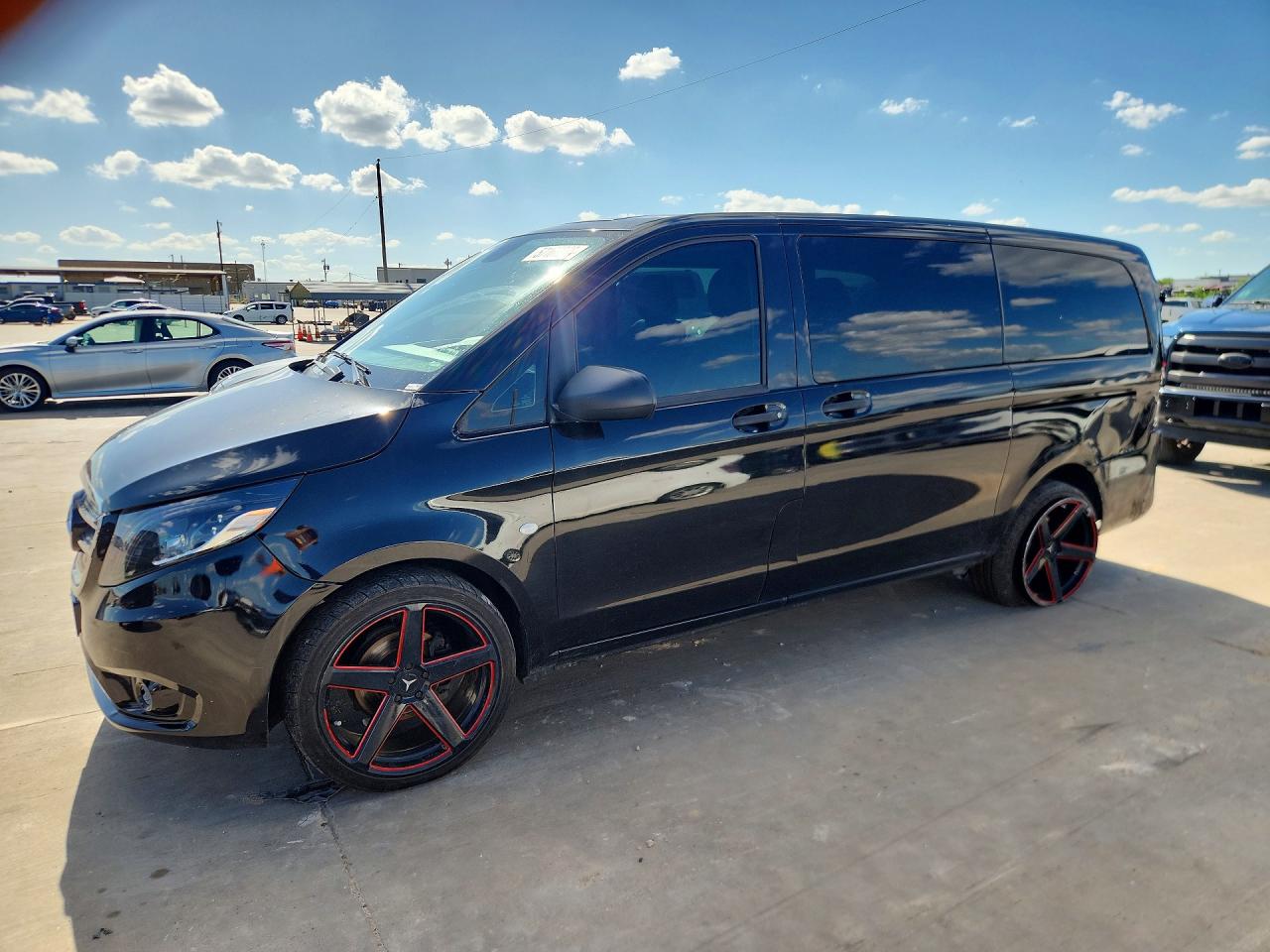 2018 Mercedes-Benz Metris Passenger, VIN WD4PG2EE5J3489740 — Rear end