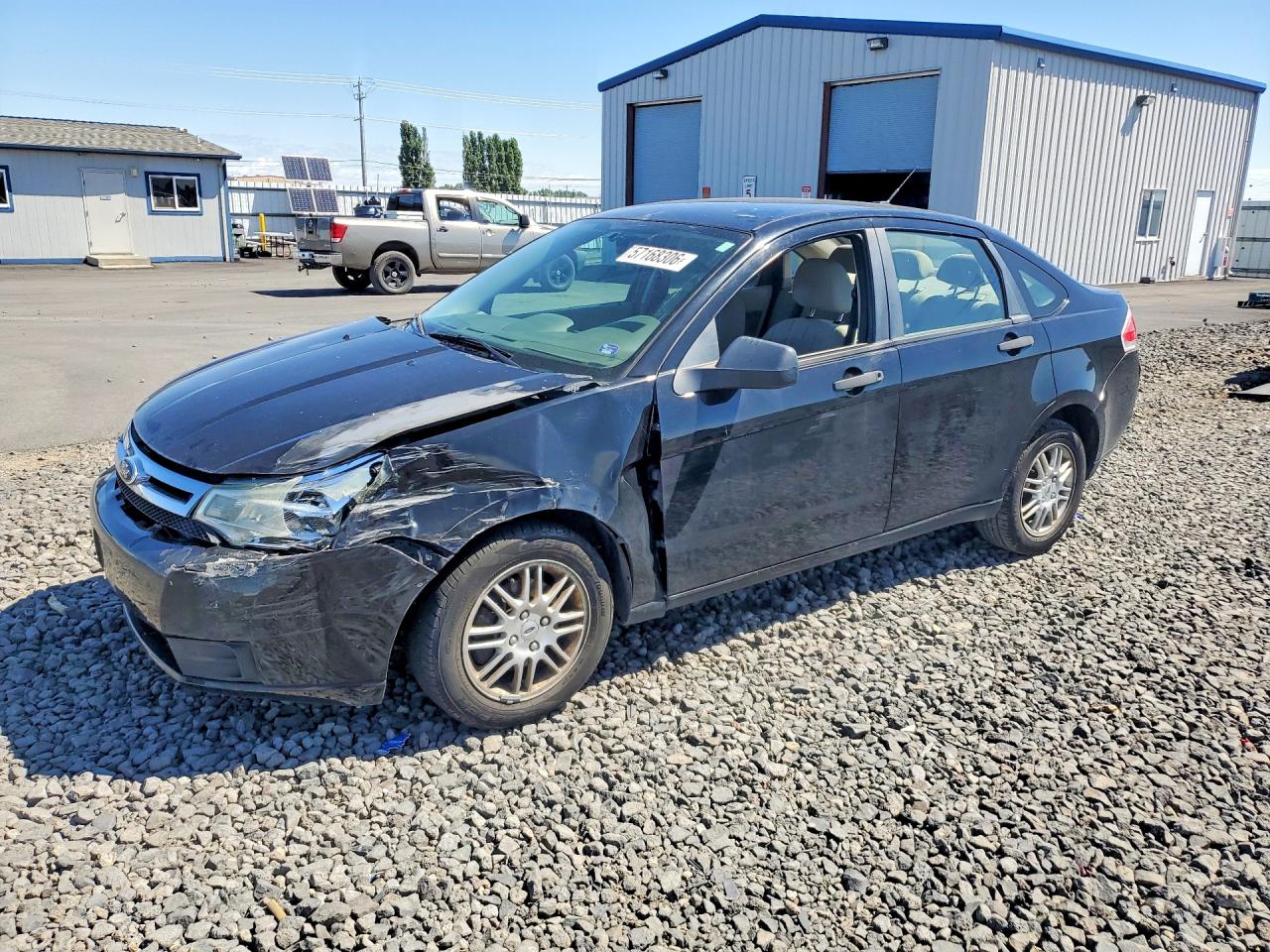 2011 Ford Focus SE, VIN 1FAHP3FN9BW103975 — Front end