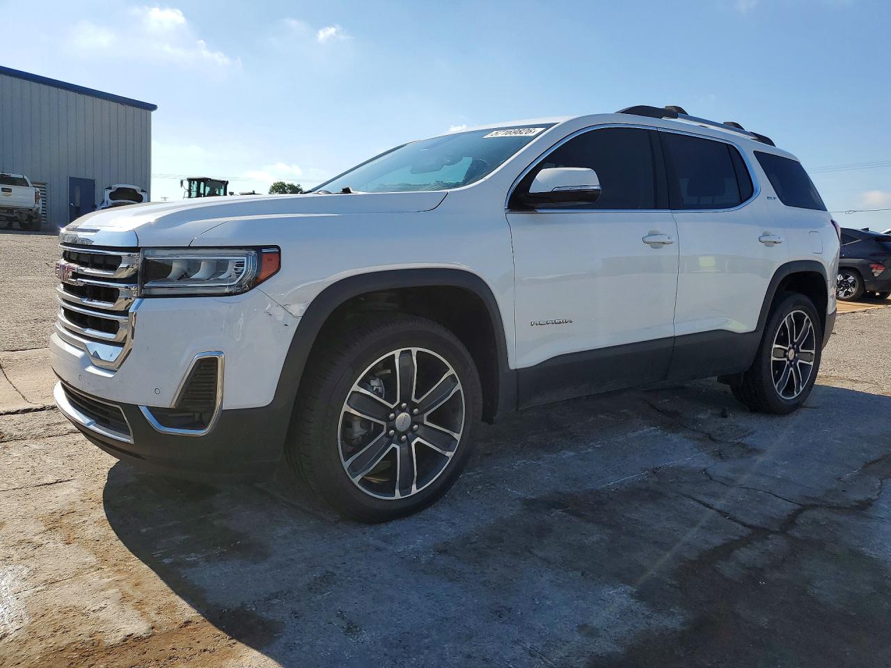 2022 GMC Acadia SLT, VIN 1GKKNML40NZ161682 — Град