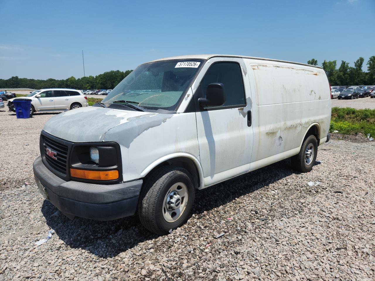 2010 GMC Savana, VIN 1GTZGFBG9A1182731 — Front end