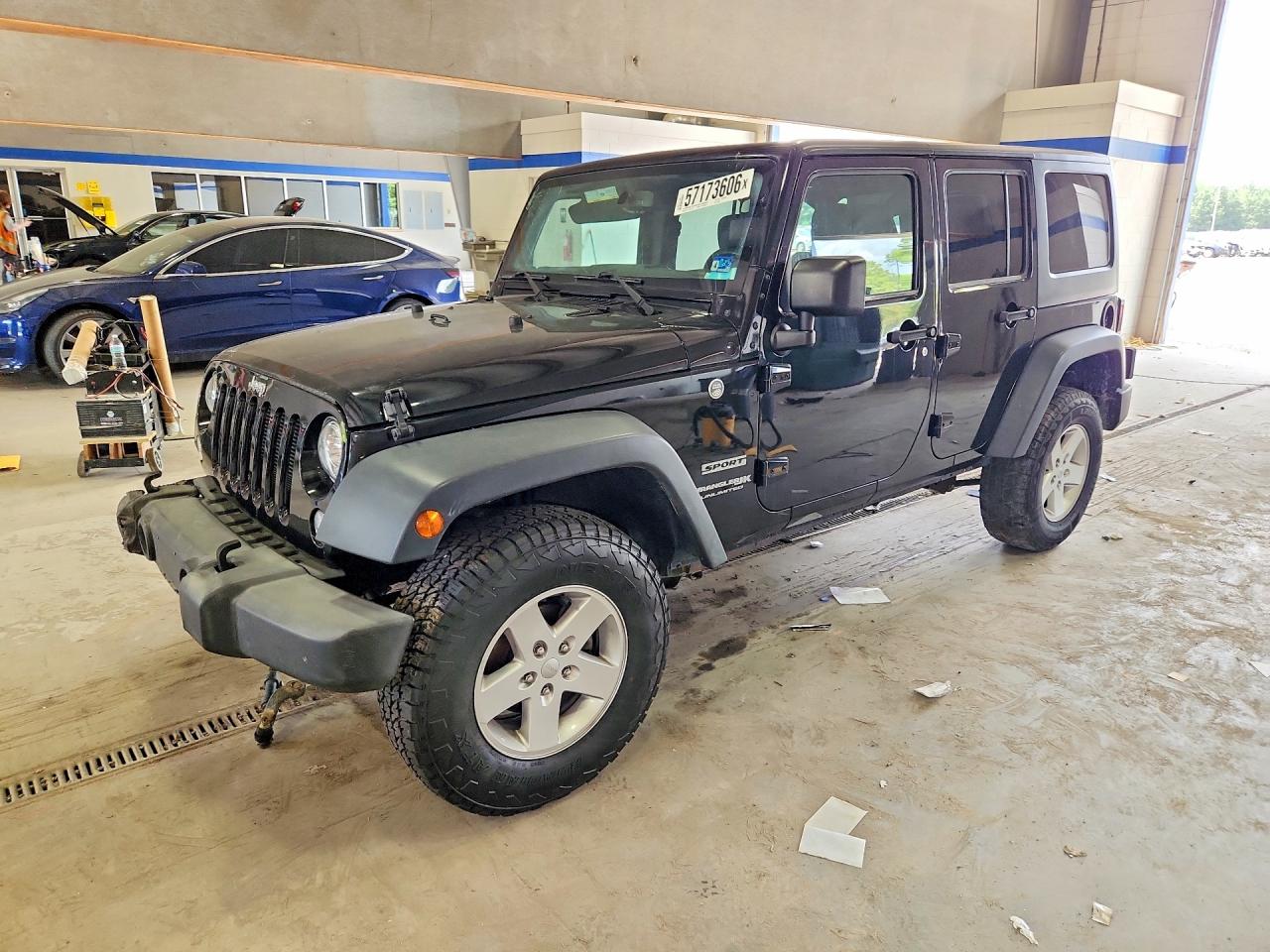 2018 Jeep Wrangler Unlimited Sport S, VIN 1C4HJWDGXJL837588 — Front end