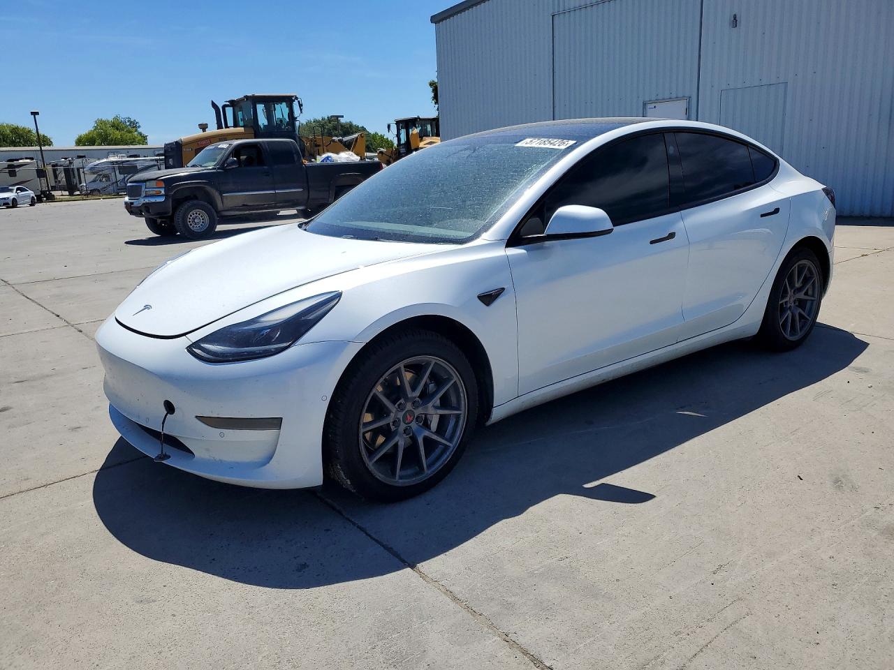 2022 Tesla Model 3, VIN 5YJ3E1EA3NF112256 — Крыша