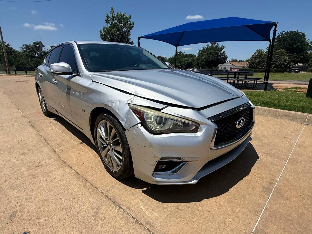 2018 Infiniti Q50 Luxe, VIN JN1EV7AR4JM440734 — Фото с аукциона
