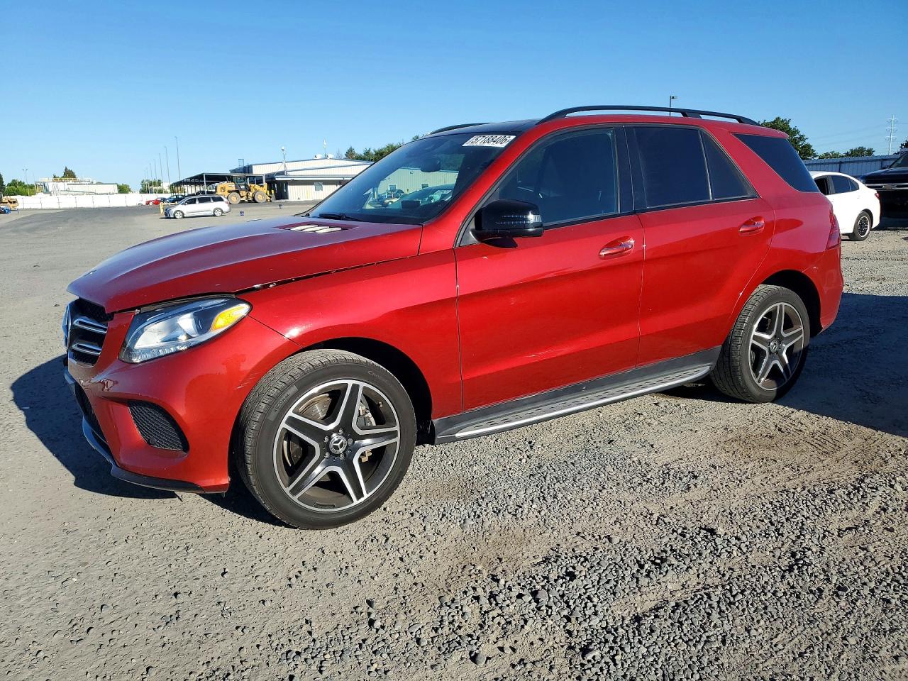 2018 Mercedes-Benz GLE 350, VIN 4JGDA5JB3JB045897 — Front end