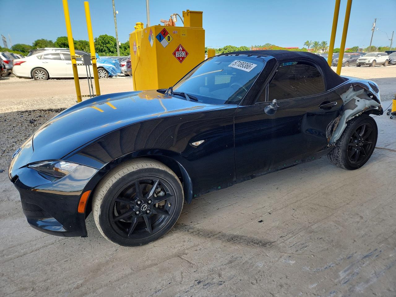 2019 Mazda MX-5 Miata Sport, VIN JM1NDAB74K0306969 — Rear end