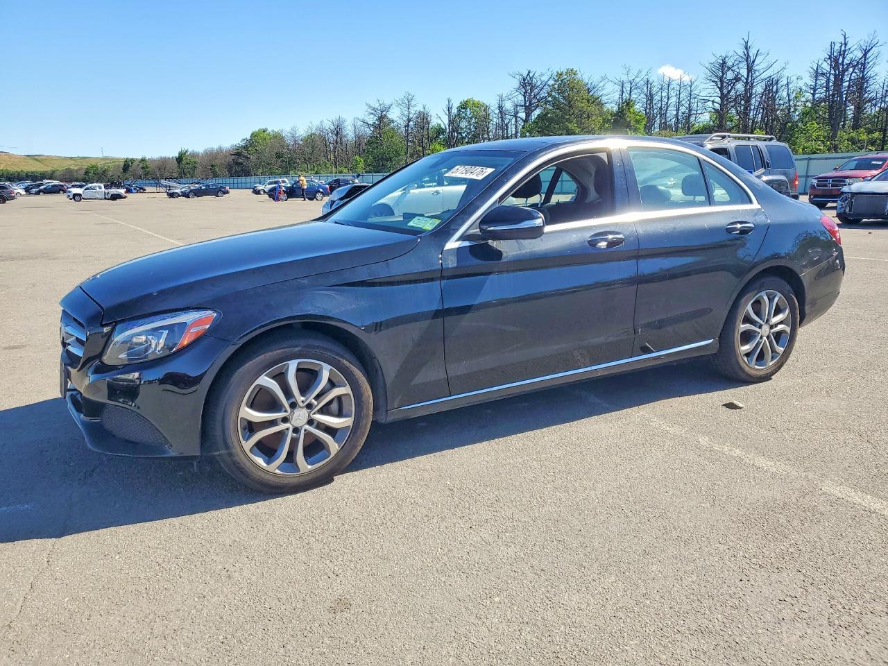 2015 Mercedes-Benz C 300, VIN 55SWF4KB0FU060626 — Auction photo