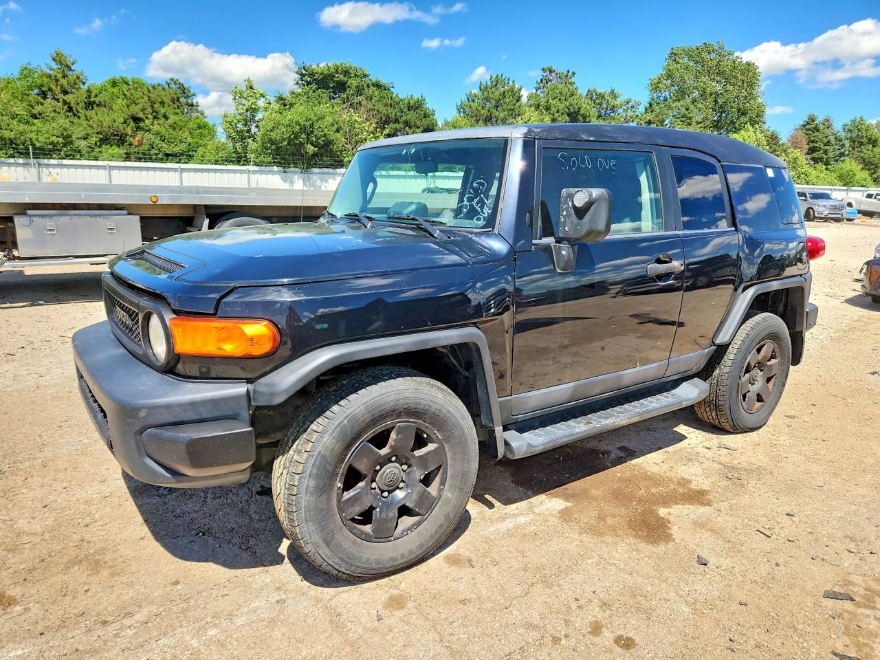 2008 Toyota FJ Cruiser, VIN JTEBU11FX8K032925 — Механическое