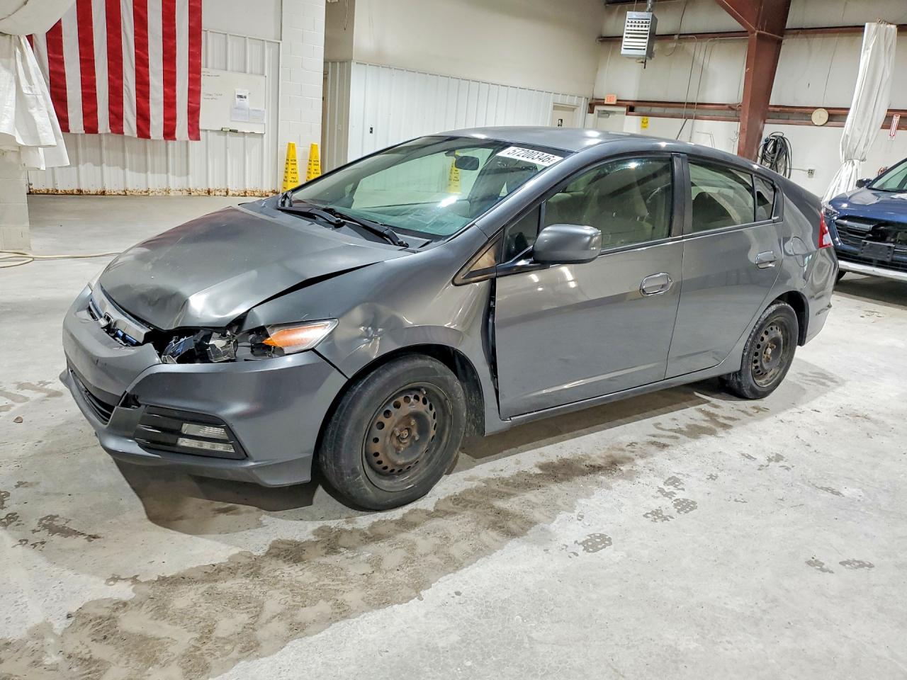 2013 Honda Insight, VIN JHMZE2H32DS005776 — Front end