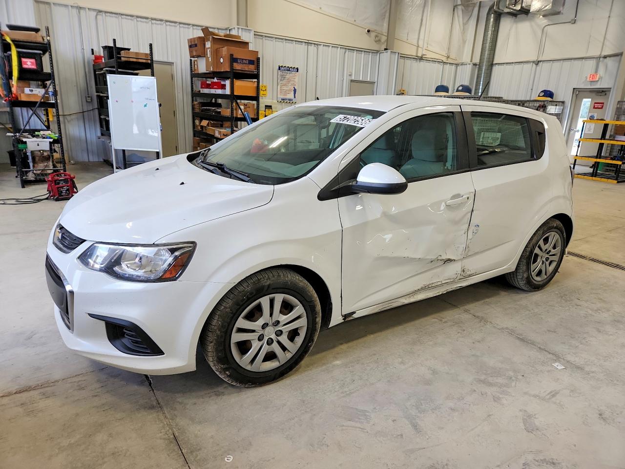 2019 Chevrolet Sonic LT, VIN 1G1JG6SB5K4142768 — Side