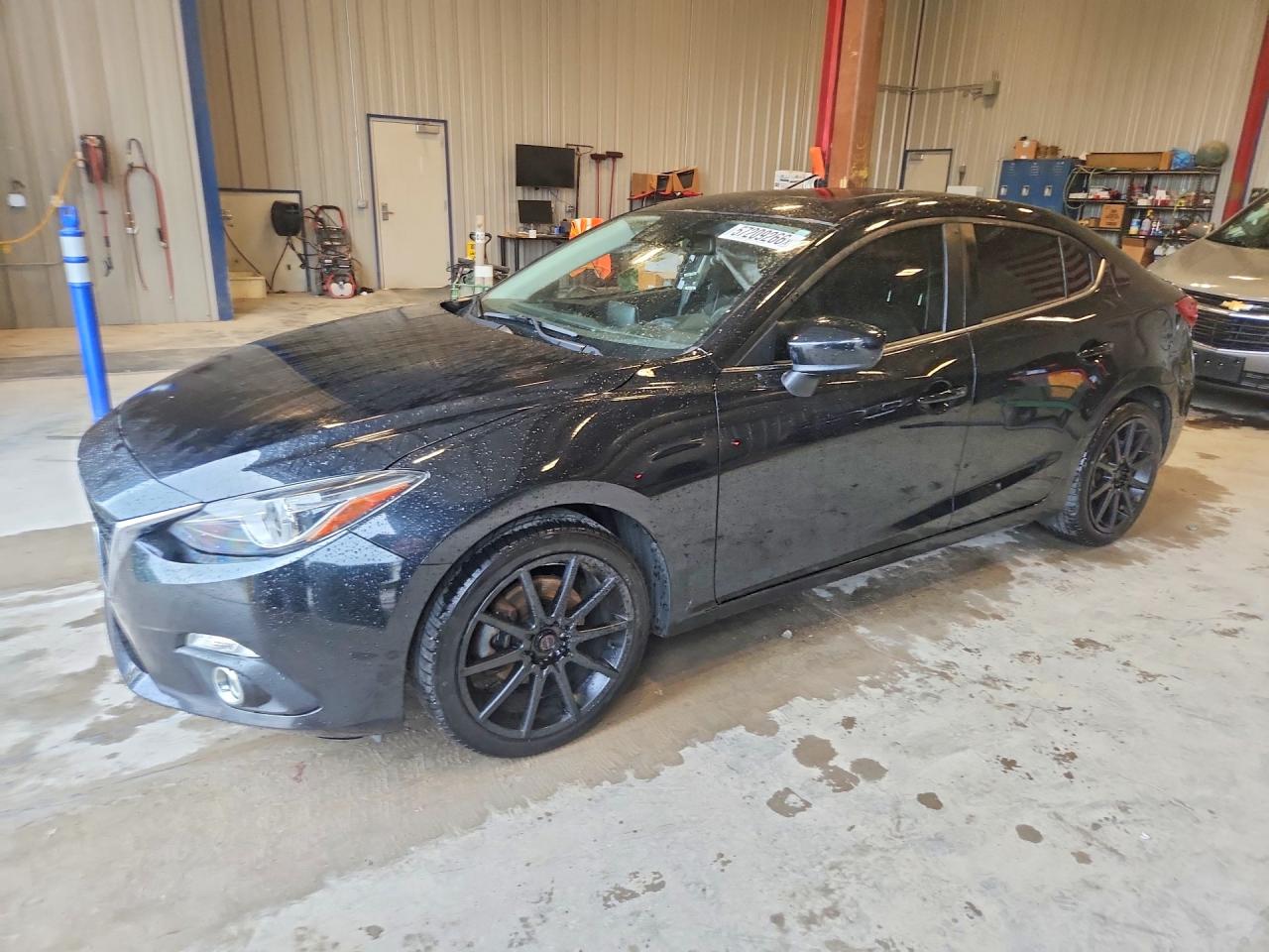 2014 Mazda 3 S Grand Touring, VIN JM1BM1W30E1126350 — Бок
