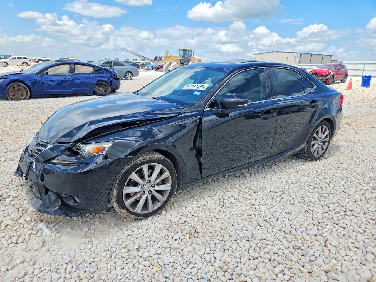 2014 Lexus IS 250, VIN JTHBF1D21E5036135 — Front end