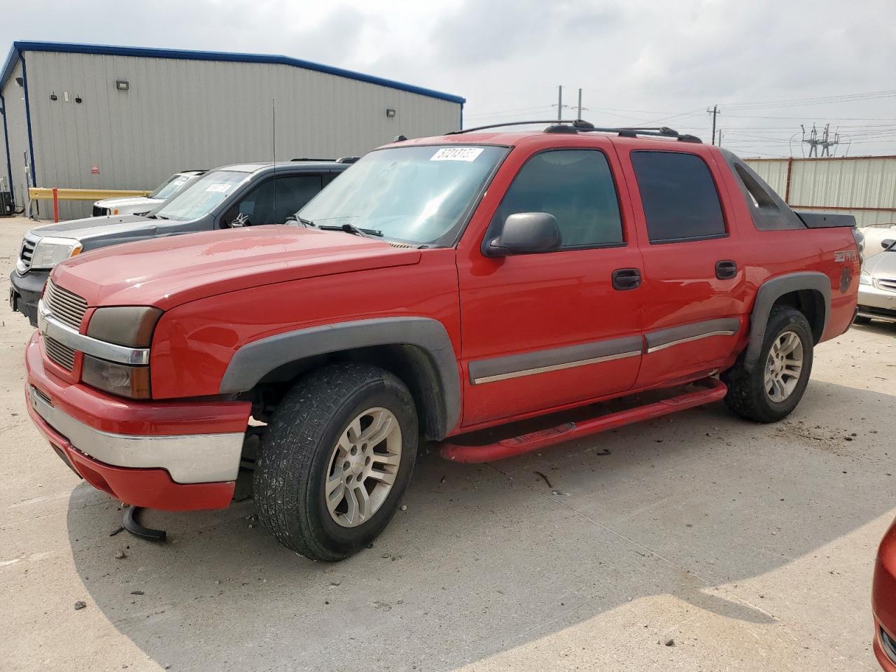 2004 Chevrolet Avalanche Z66, VIN 3GNEC12T84G108272 — Side