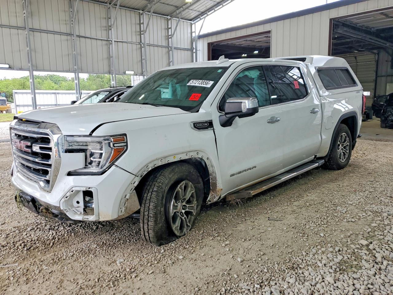 2021 GMC Sierra 1500 SLT, VIN 3GTU9DED0MG376774 — Front end