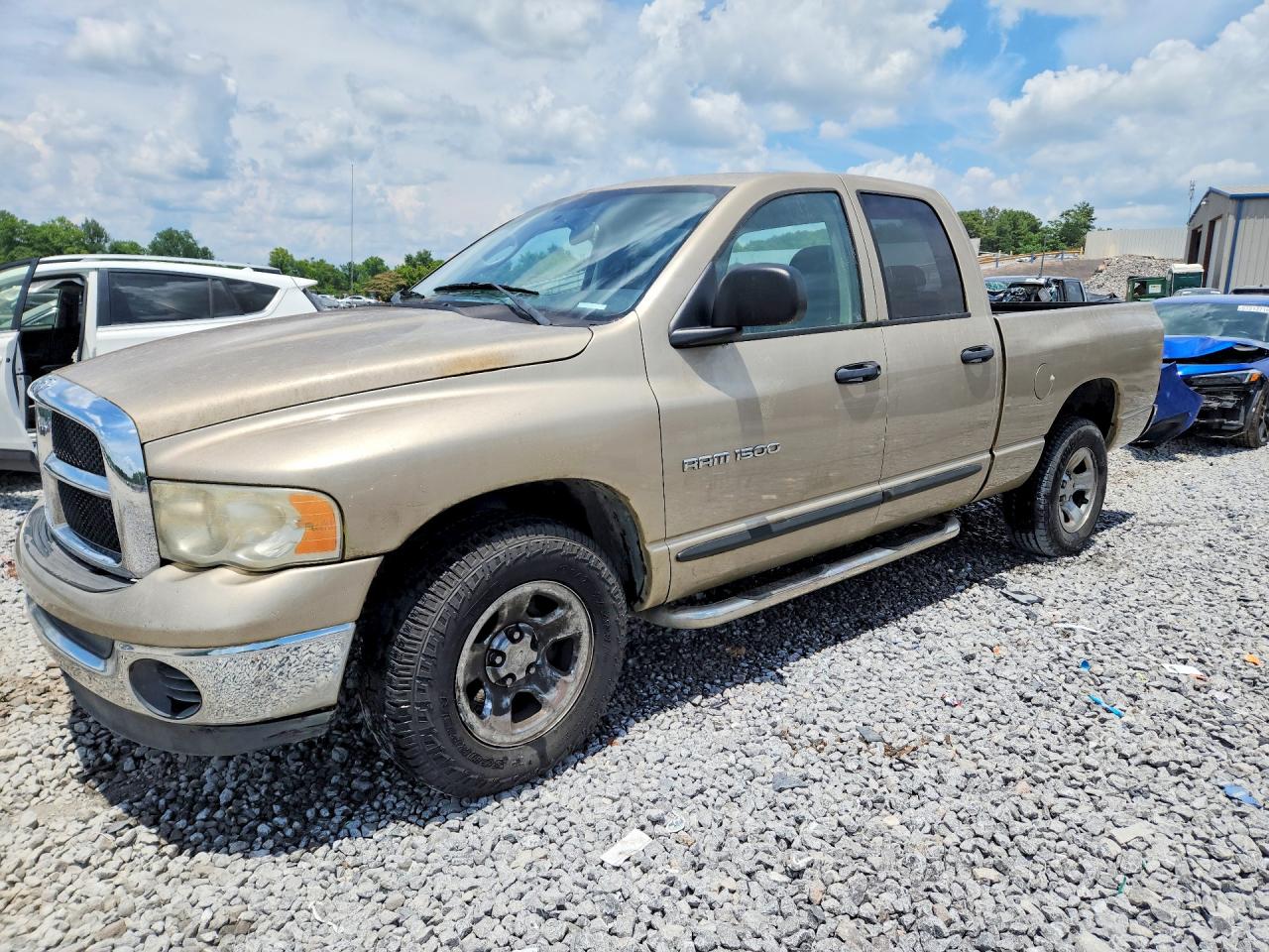 2004 Dodge 1500 SLT, VIN 1D7HA18N24S572418 — Engine fire
