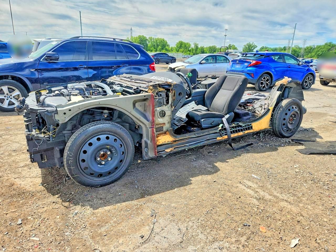 2017 Dodge Charger R/T, VIN 2C3CDXCT1HH635210 — Stripped