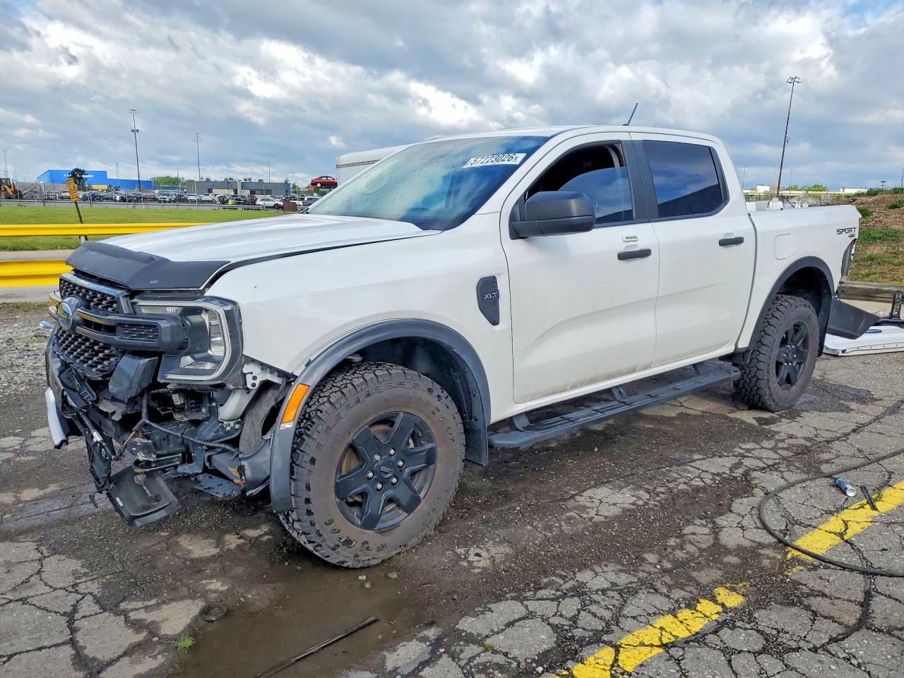 2024 Ford Ranger XLT, VIN 1FTER4HHXRLE20003 — Front end