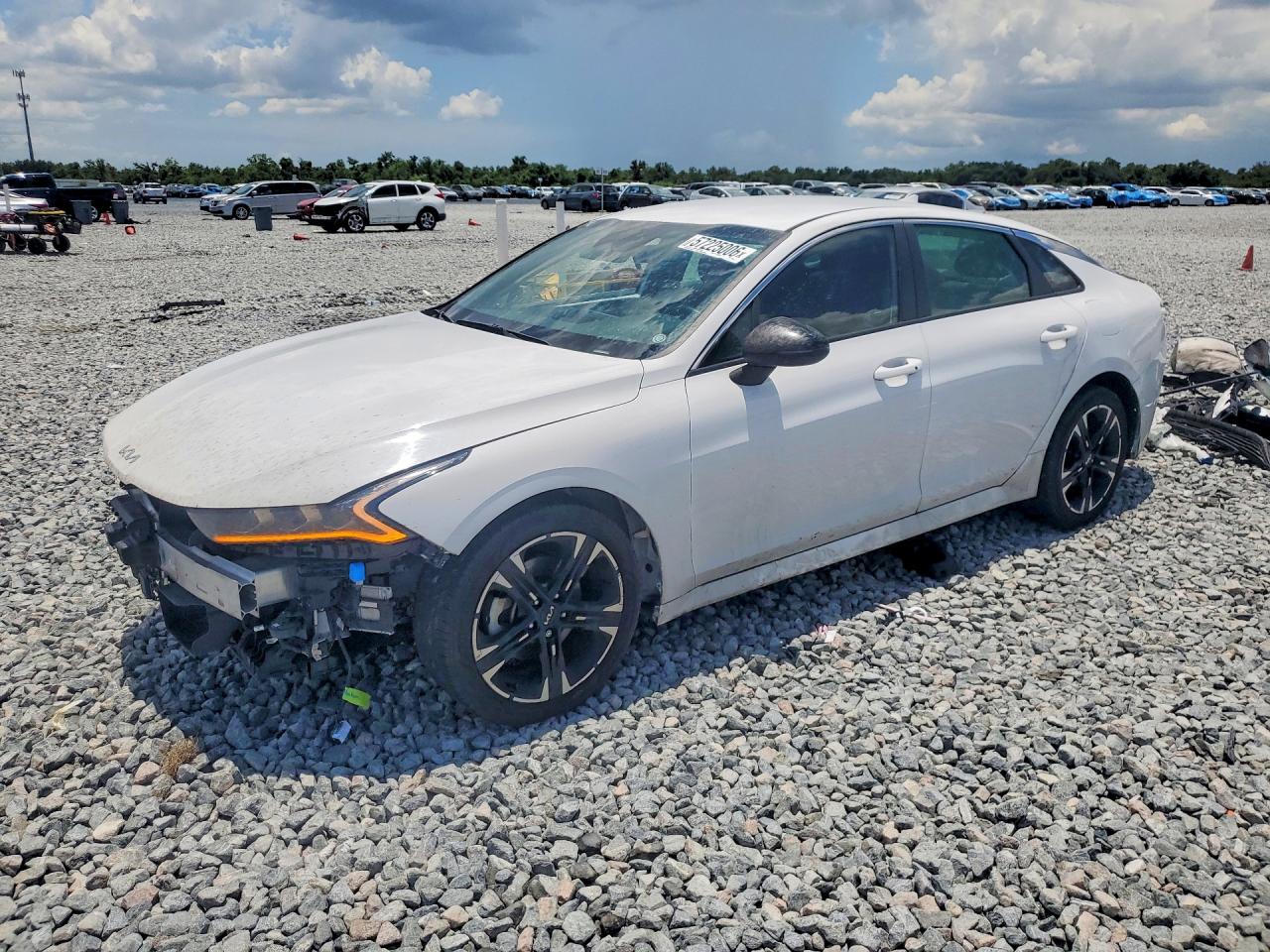 2023 Kia K5 GT-Line, VIN 5XXG64J26PG180274 — Front end