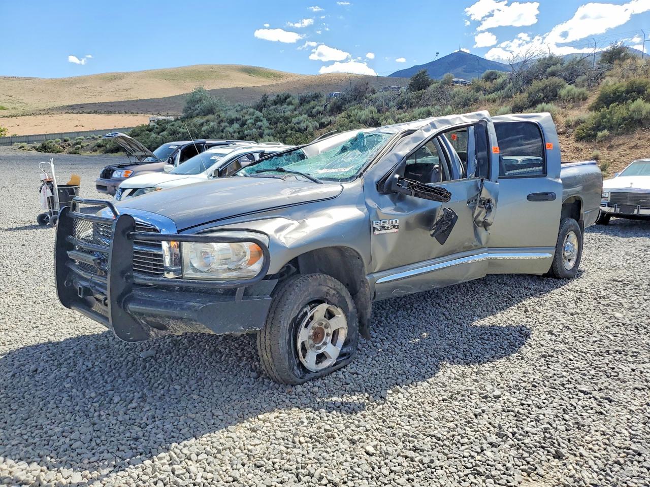 2008 Dodge RAM, VIN 3D3MX38A18G153710 — Roof