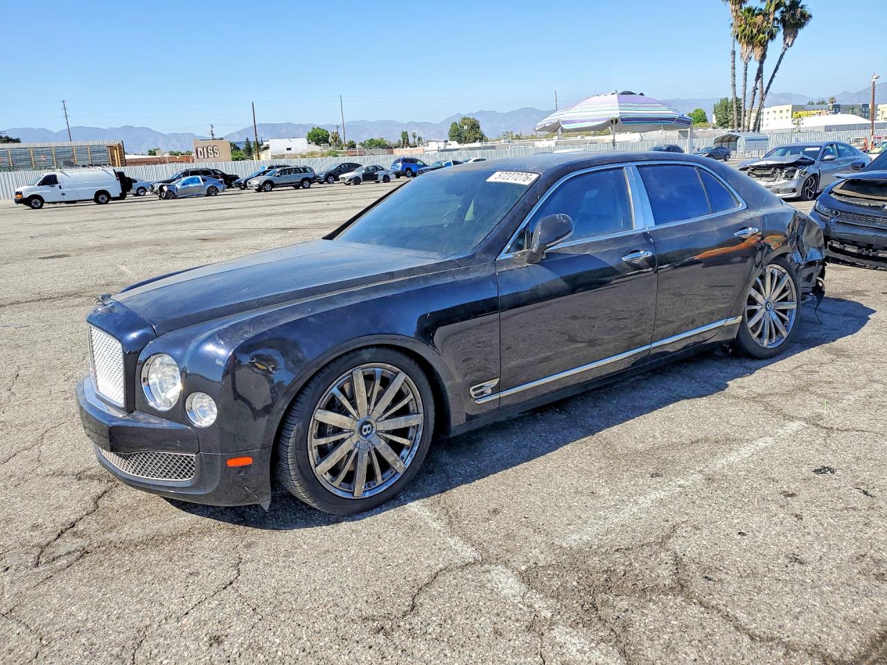 2015 Bentley Mulsanne, VIN SCBBB7ZH7FC001421 — Rear end