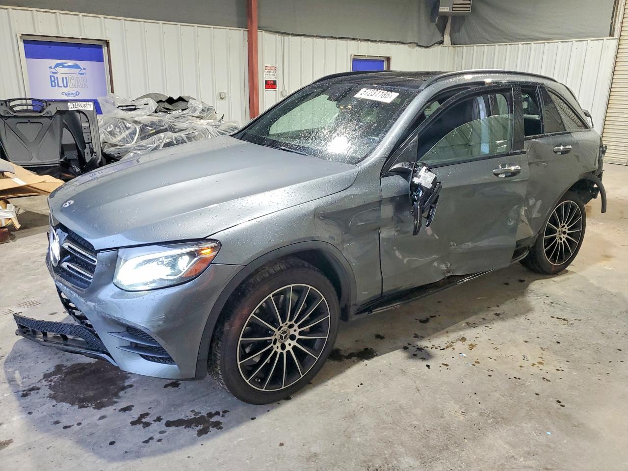 2019 Mercedes-Benz GLC 300, VIN WDC0G4KB9KV148696 — Rear end