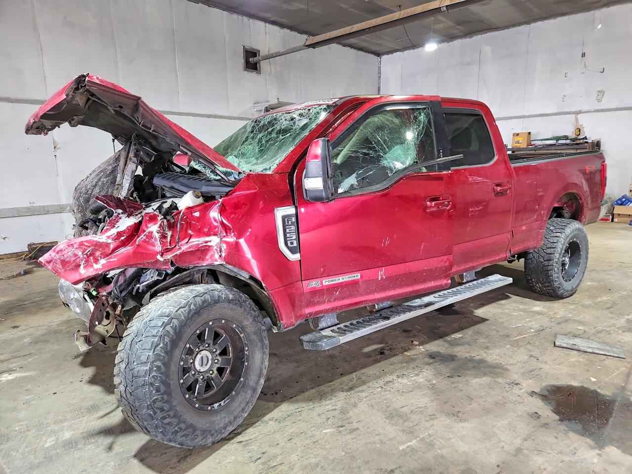 2019 Ford F-250 Lariat, VIN 1FT7W2BT7KEF33582 — Front end